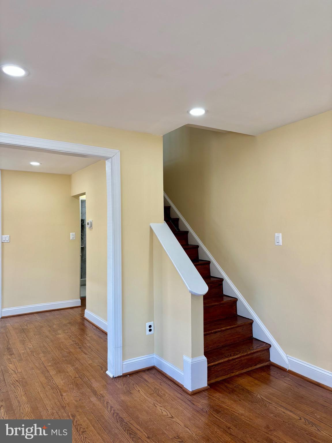 NEW HAMPSHIRE ESTATES - Residential Lease