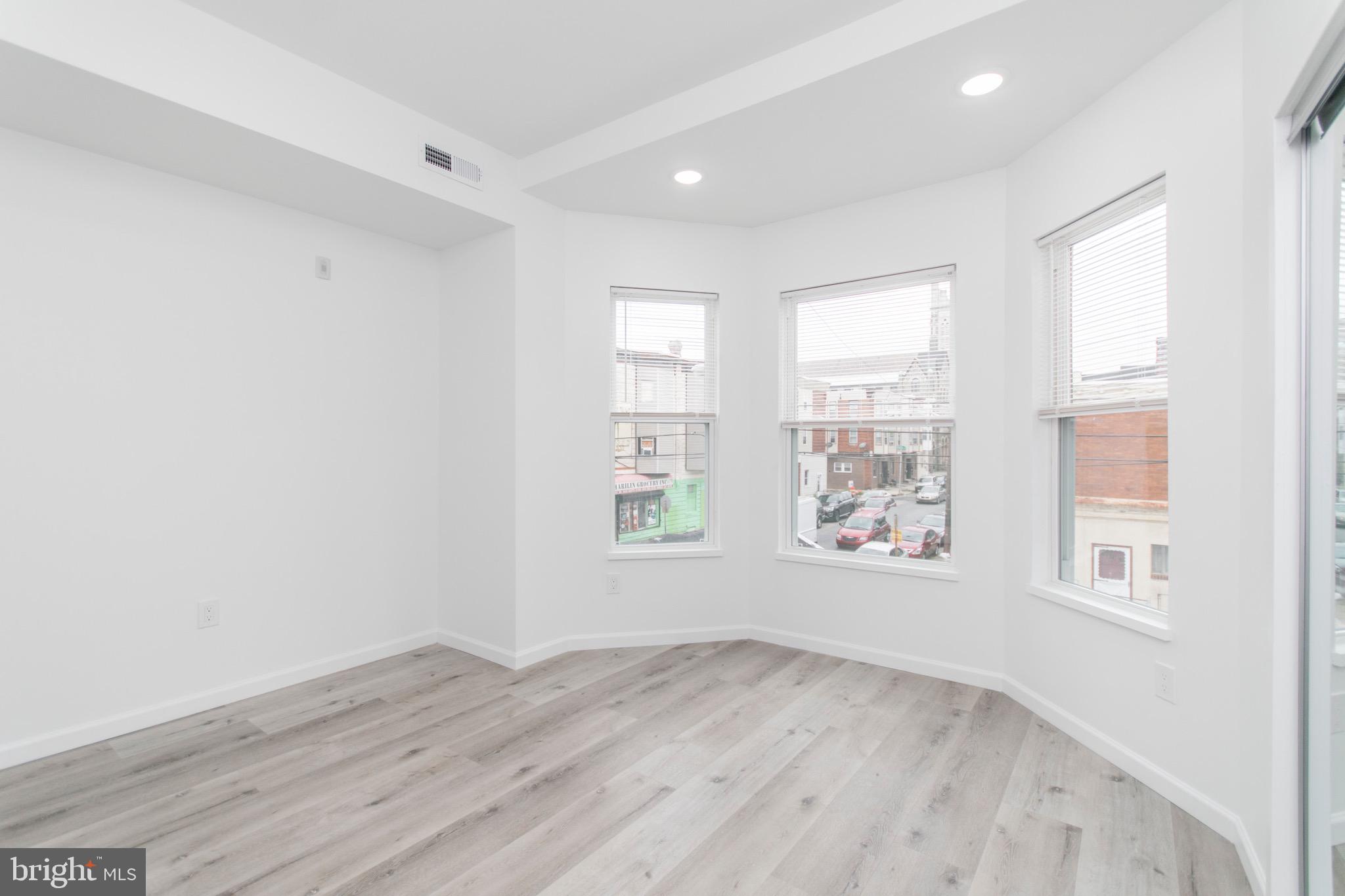 MILL CREEK - Residential Lease