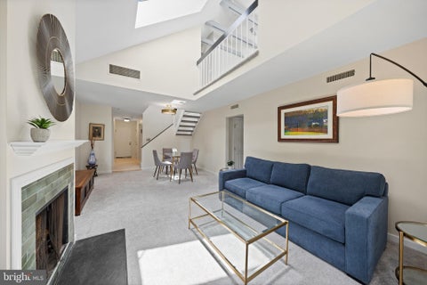 Condo For Sale - 2232 Washington Avenue #202<br/> Montgomery County, SILVER SPRING, MD 20910