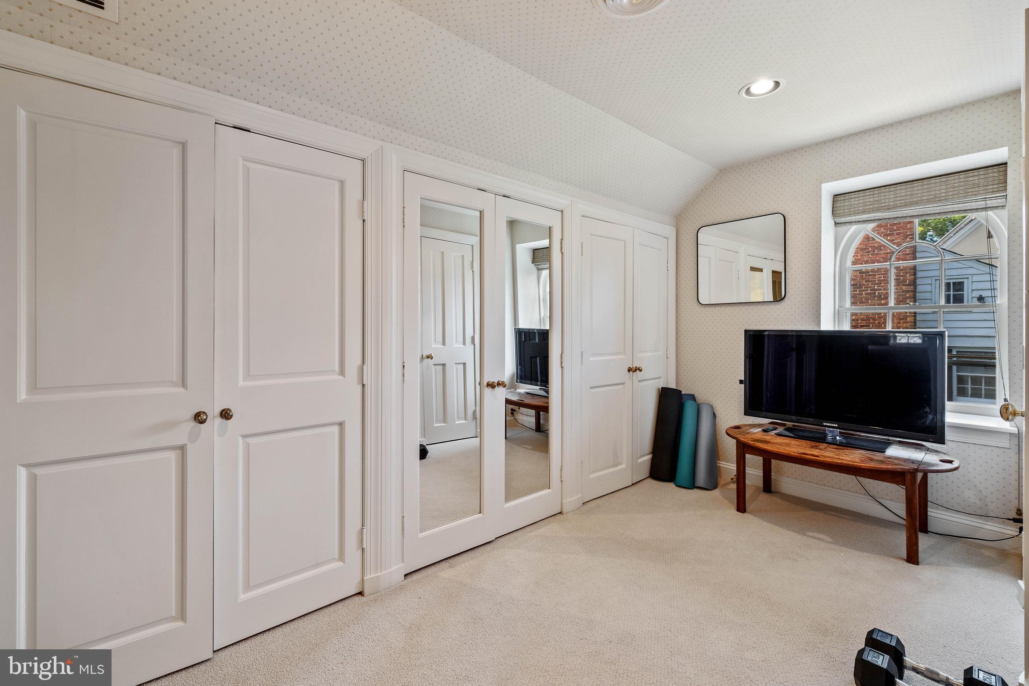 GUILFORD - Residential