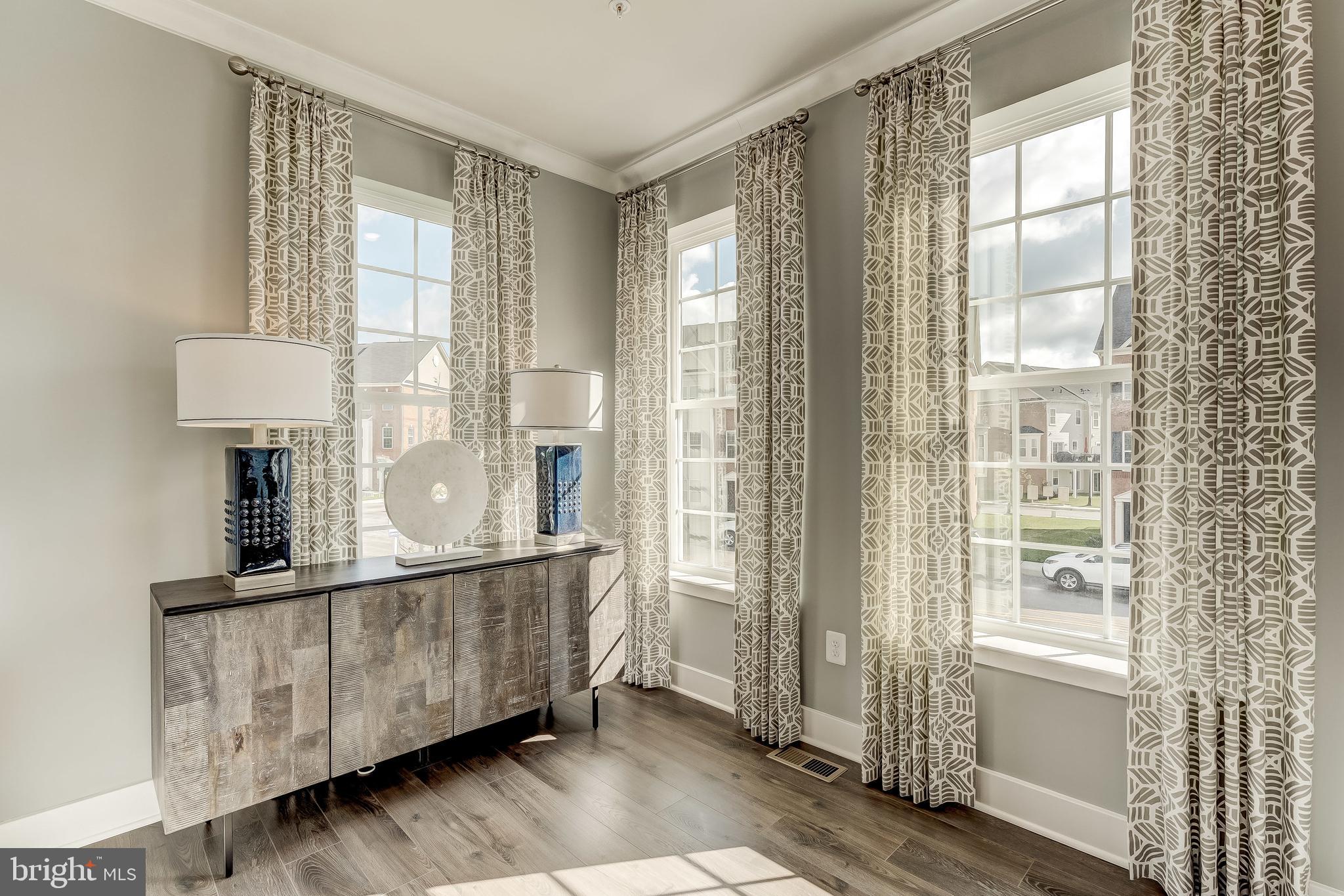 BLUE STREAM - Residential