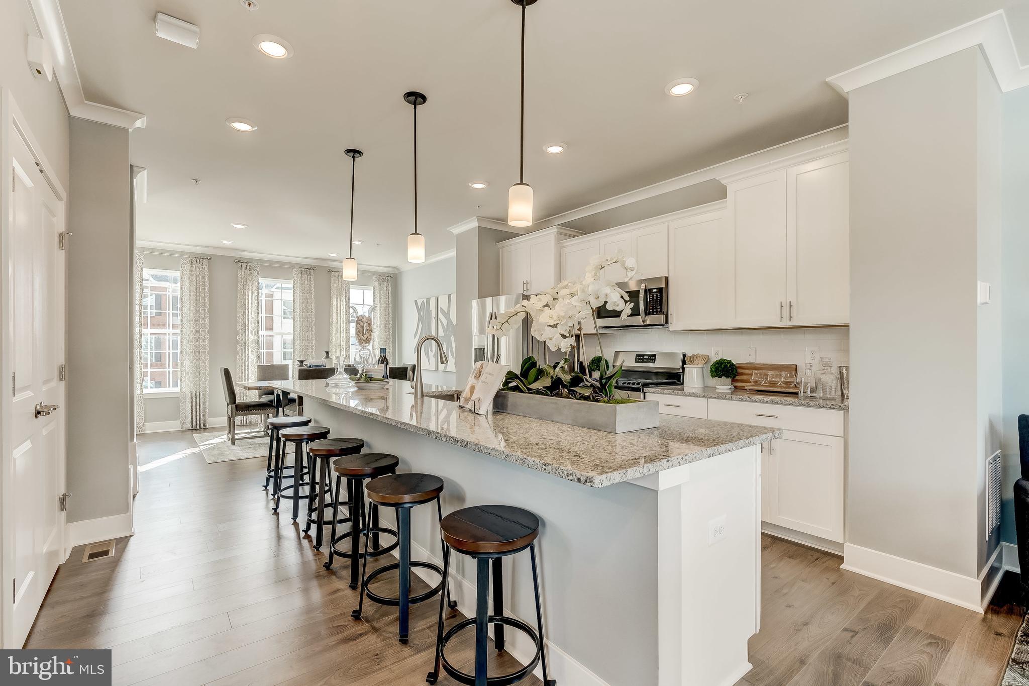 BLUE STREAM - Residential