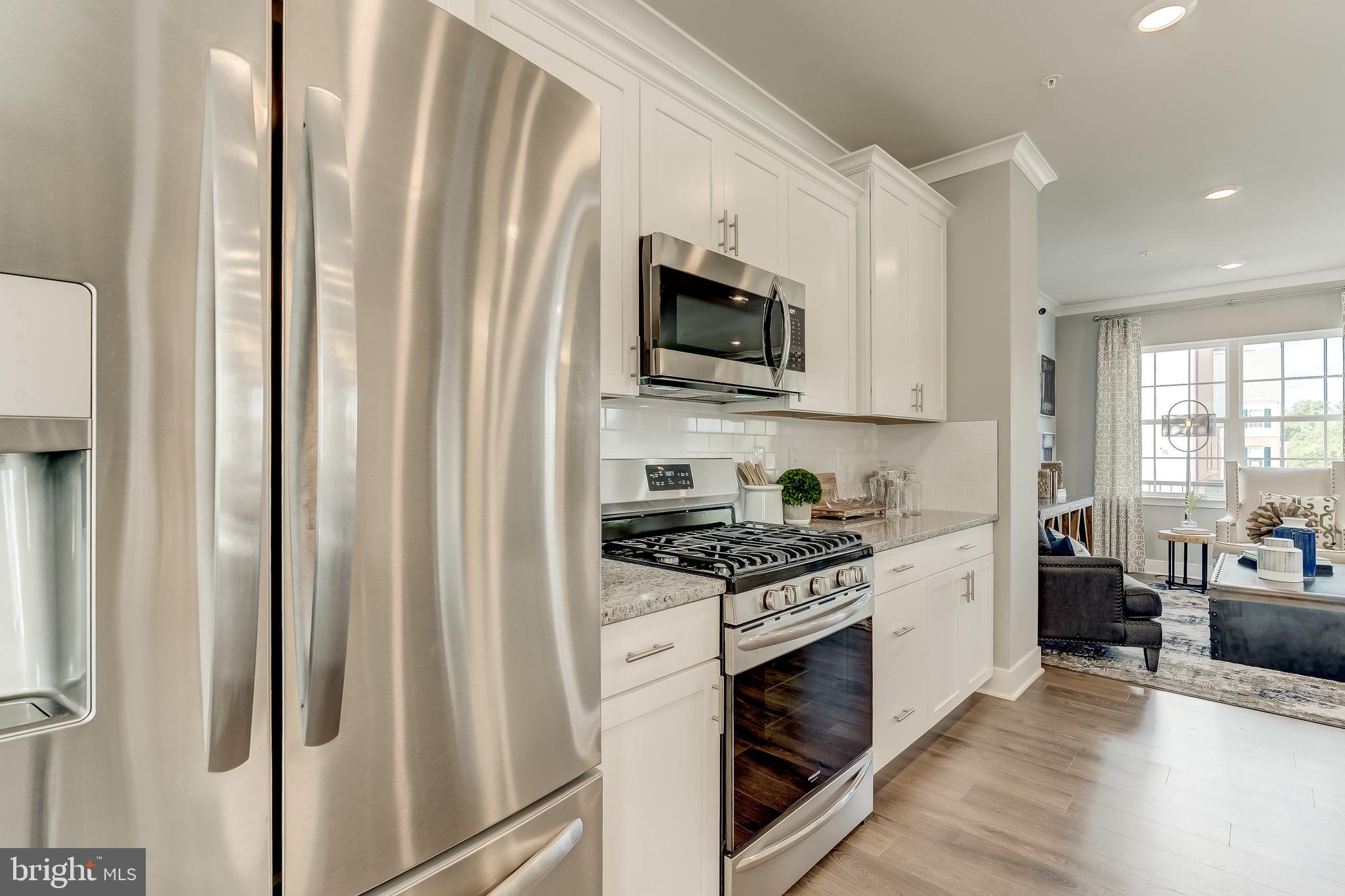 BLUE STREAM - Residential