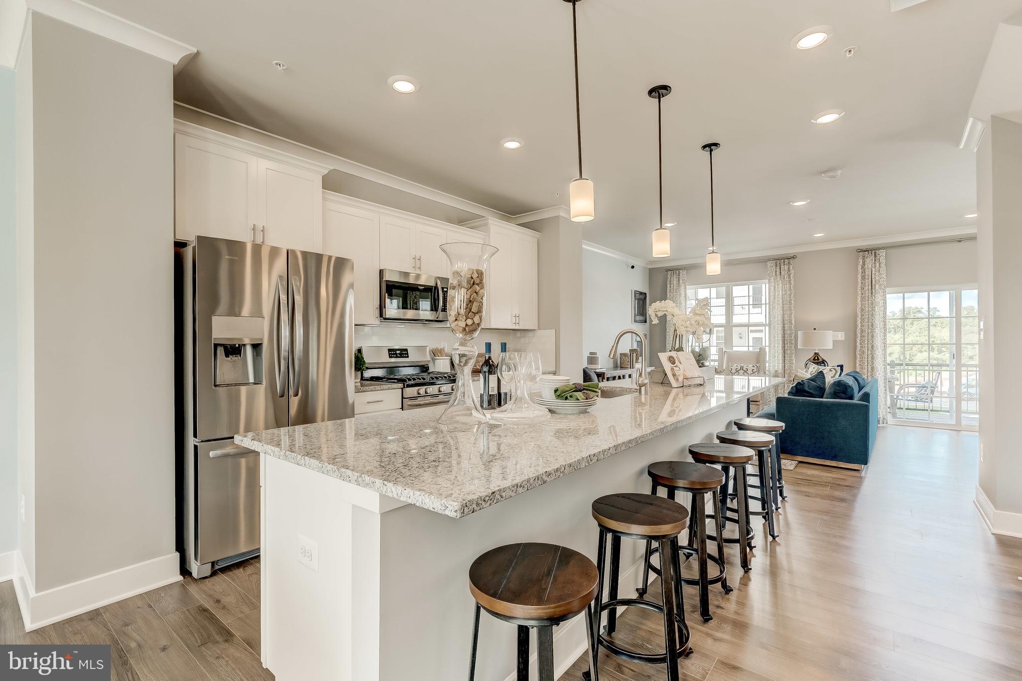 BLUE STREAM - Residential