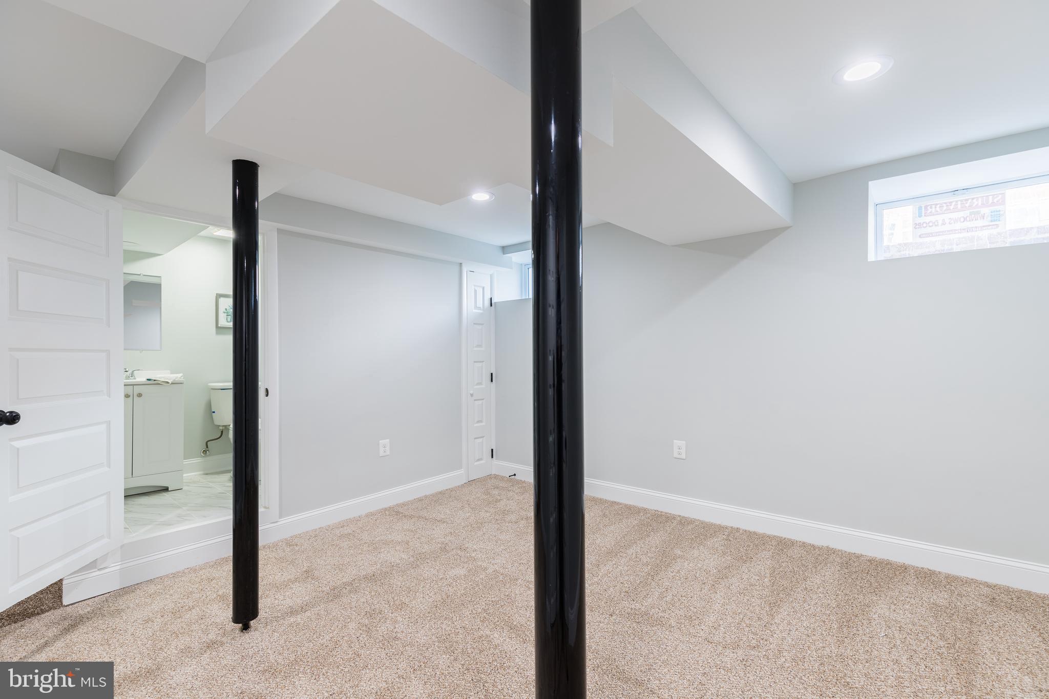 MORAVIA PARK - Residential