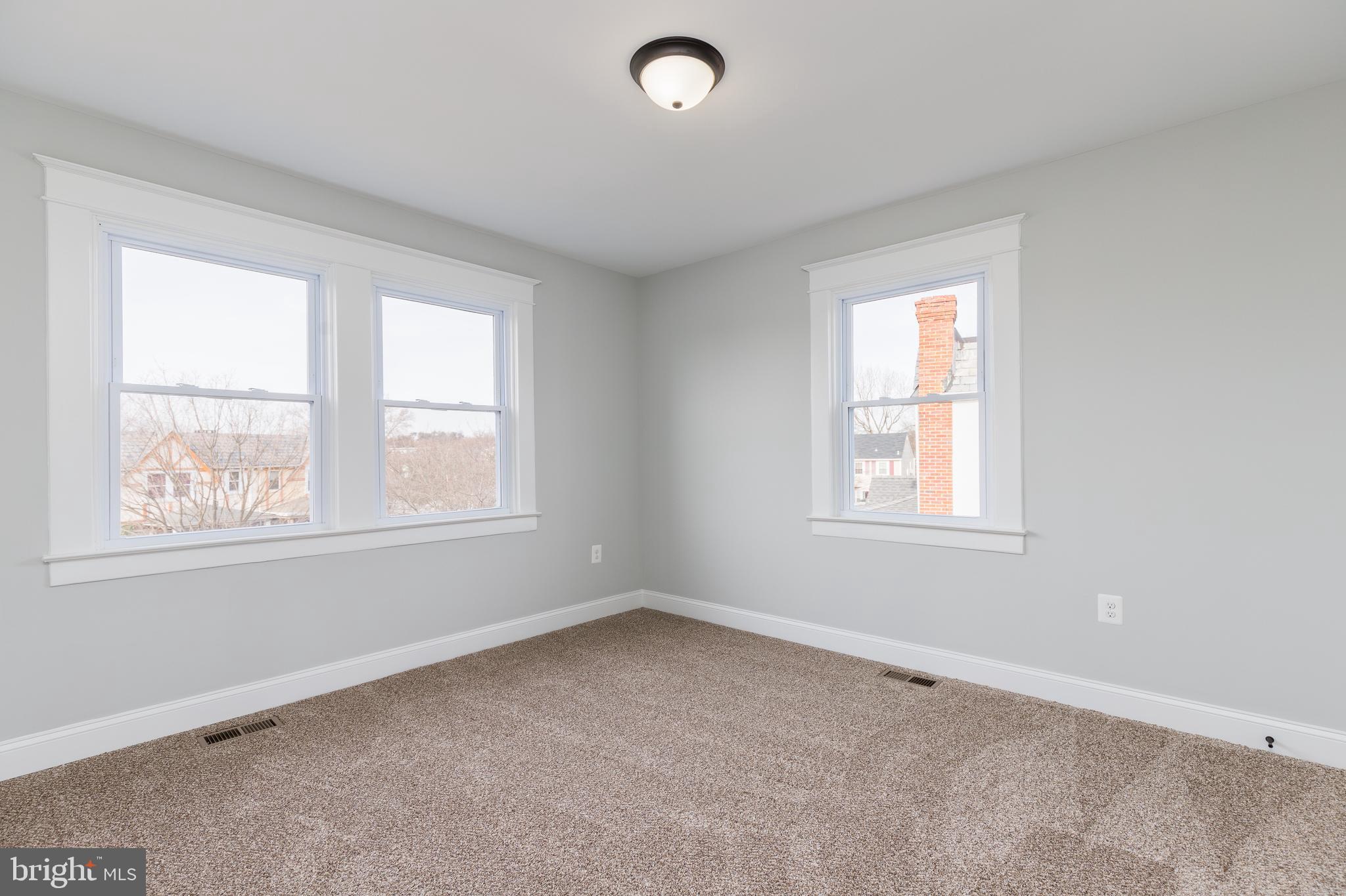 MORAVIA PARK - Residential