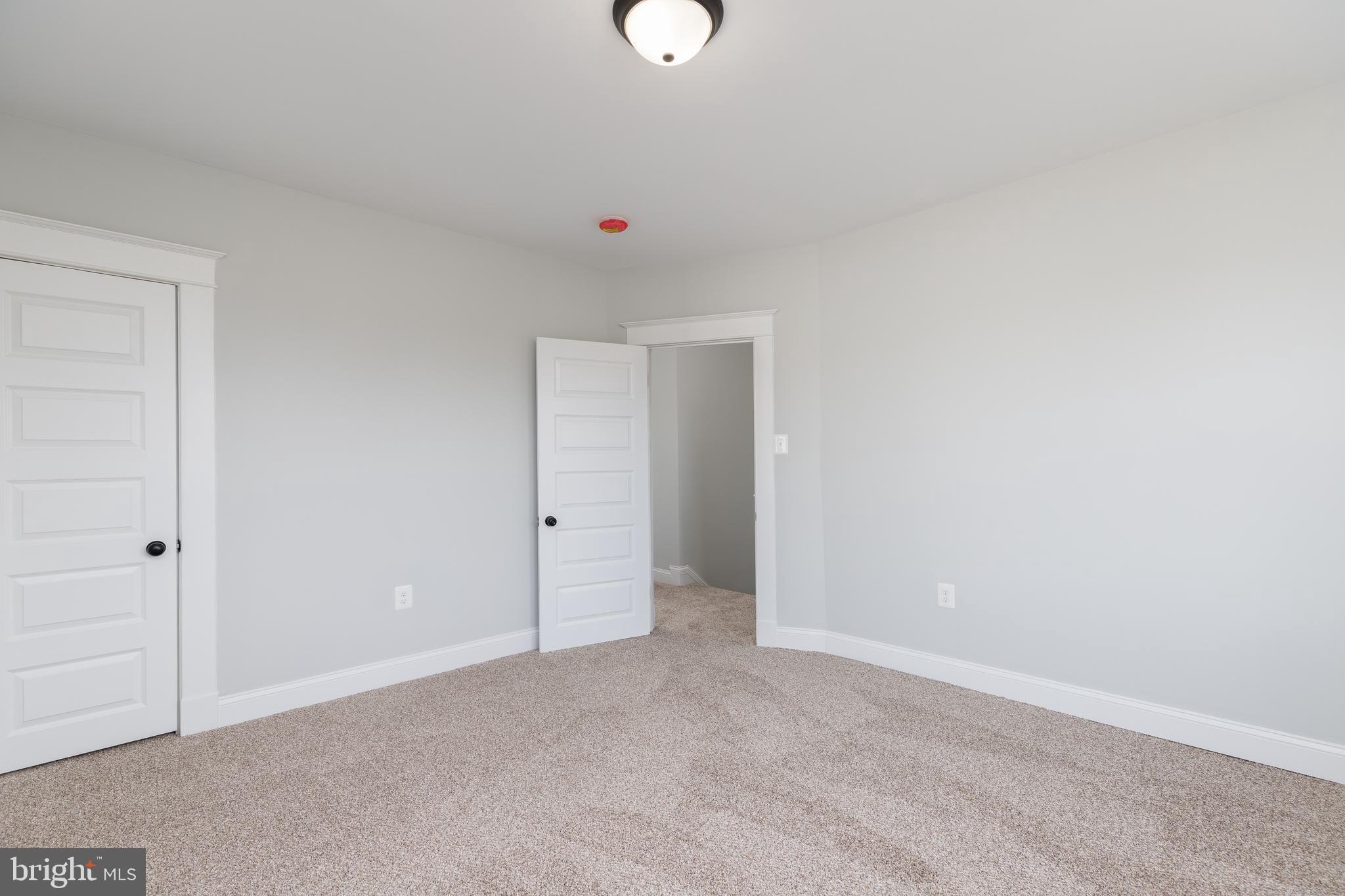 MORAVIA PARK - Residential