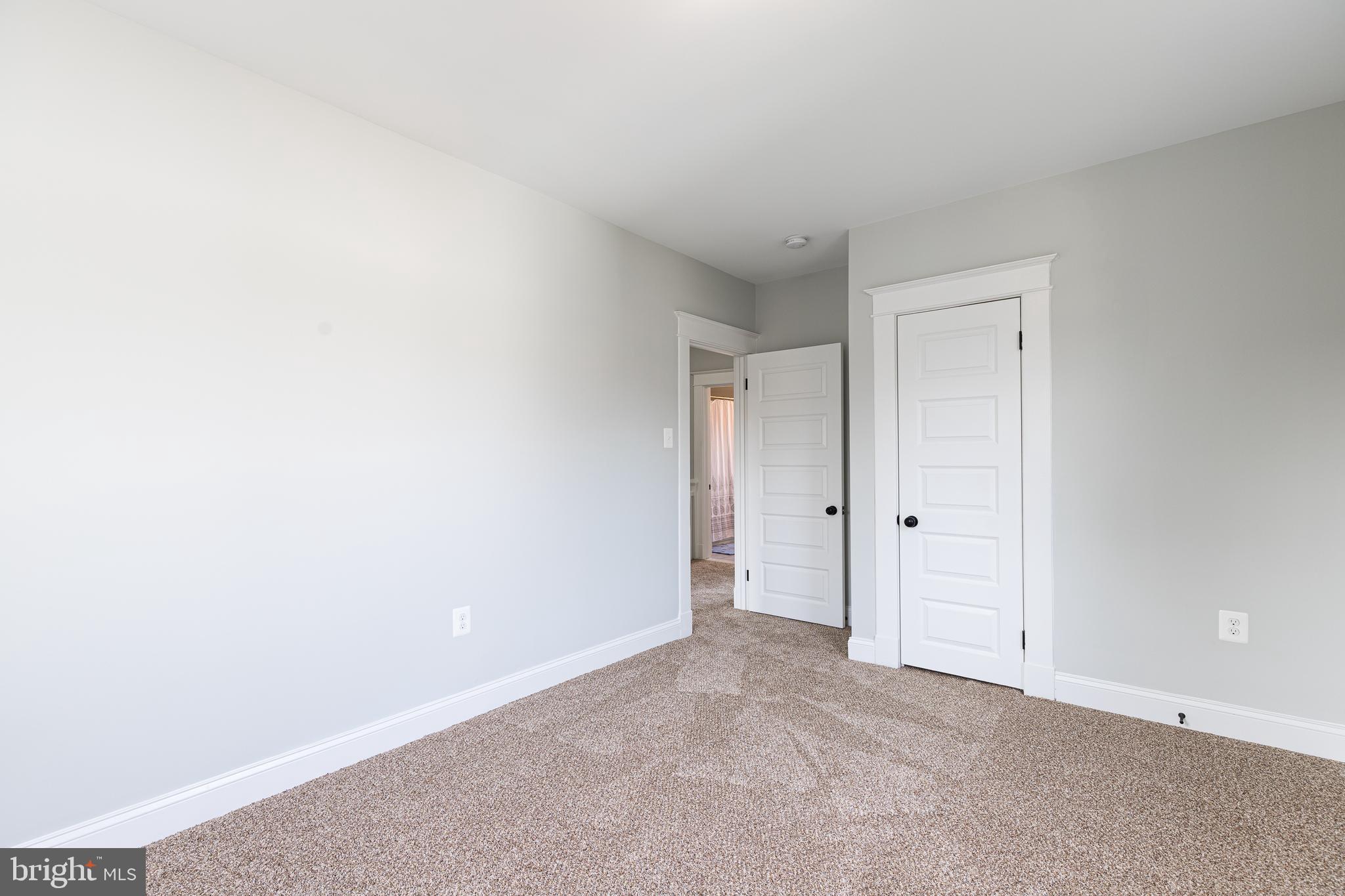 MORAVIA PARK - Residential