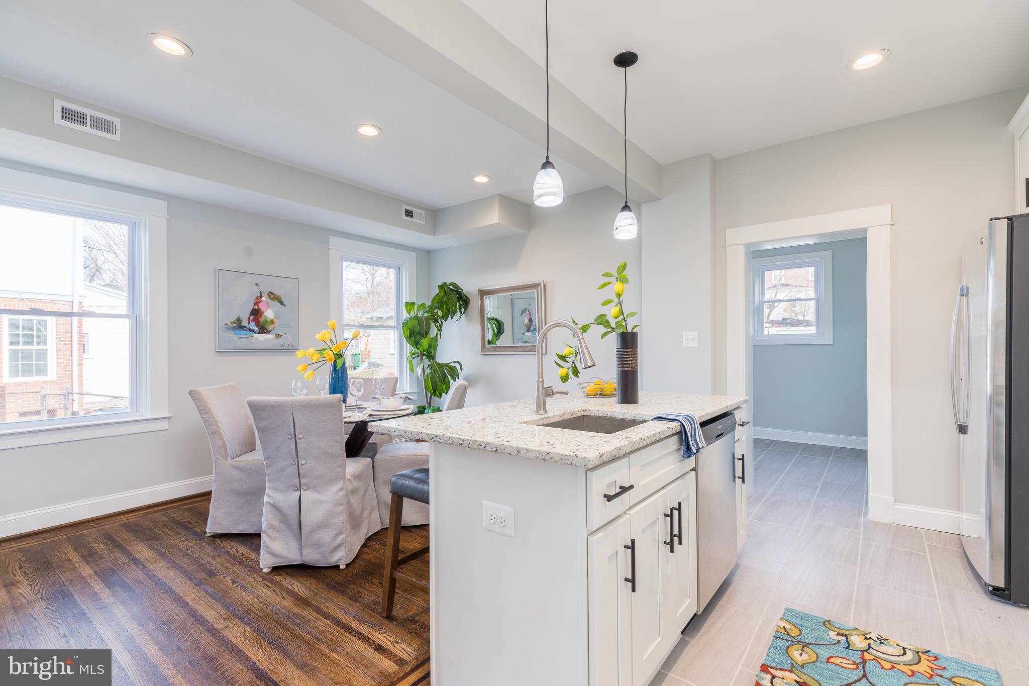 MORAVIA PARK - Residential