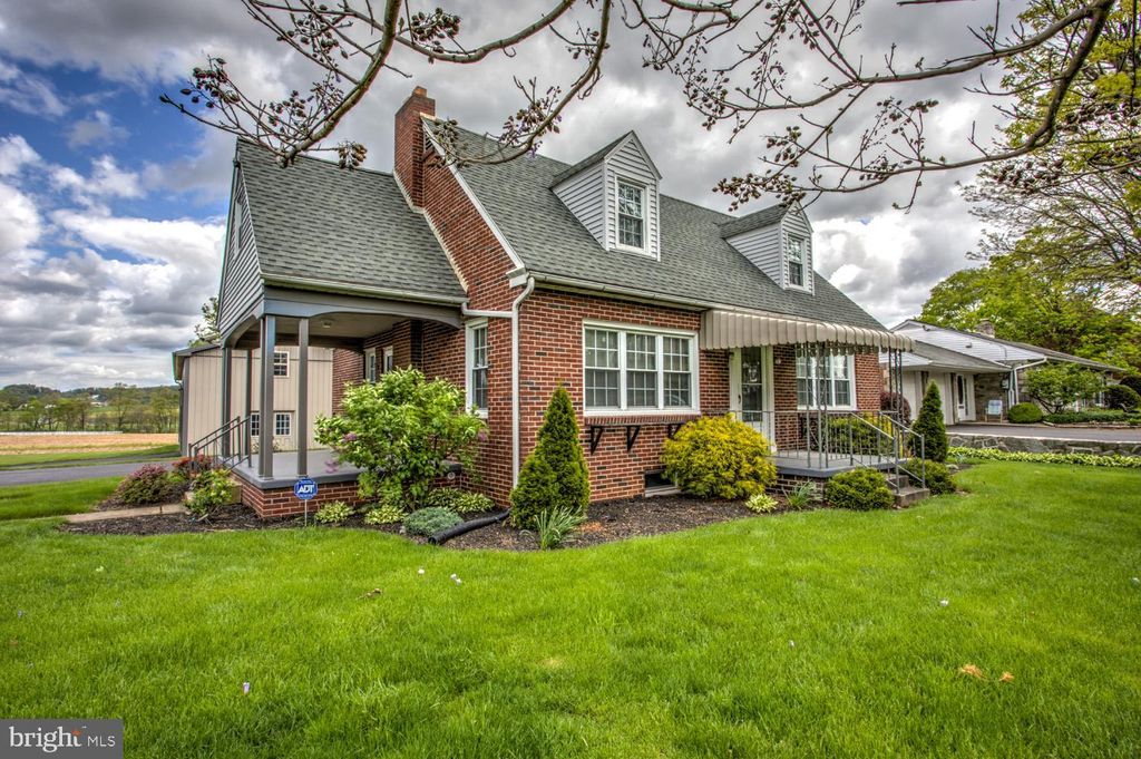 Photo of 1208 DIVISION HWY, EPHRATA, PA 17522 (MLS # PALA2034326)