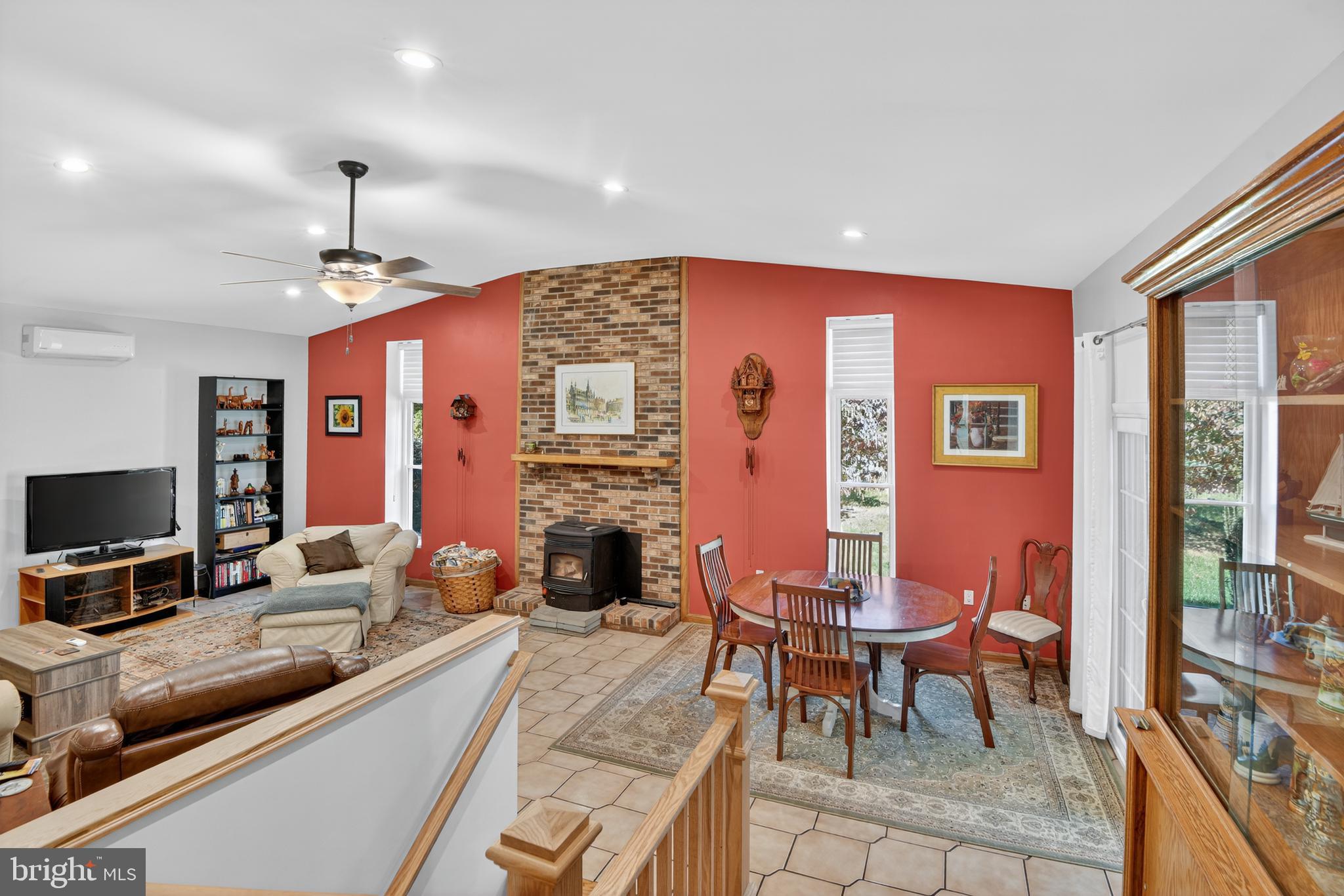 CHAMPION FOREST - Residential