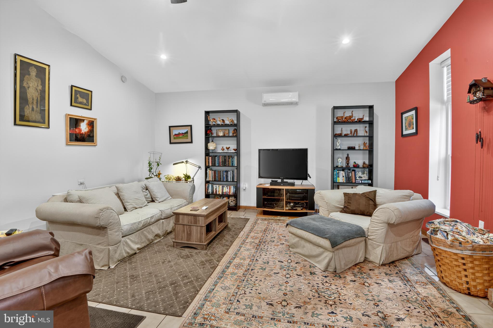 CHAMPION FOREST - Residential