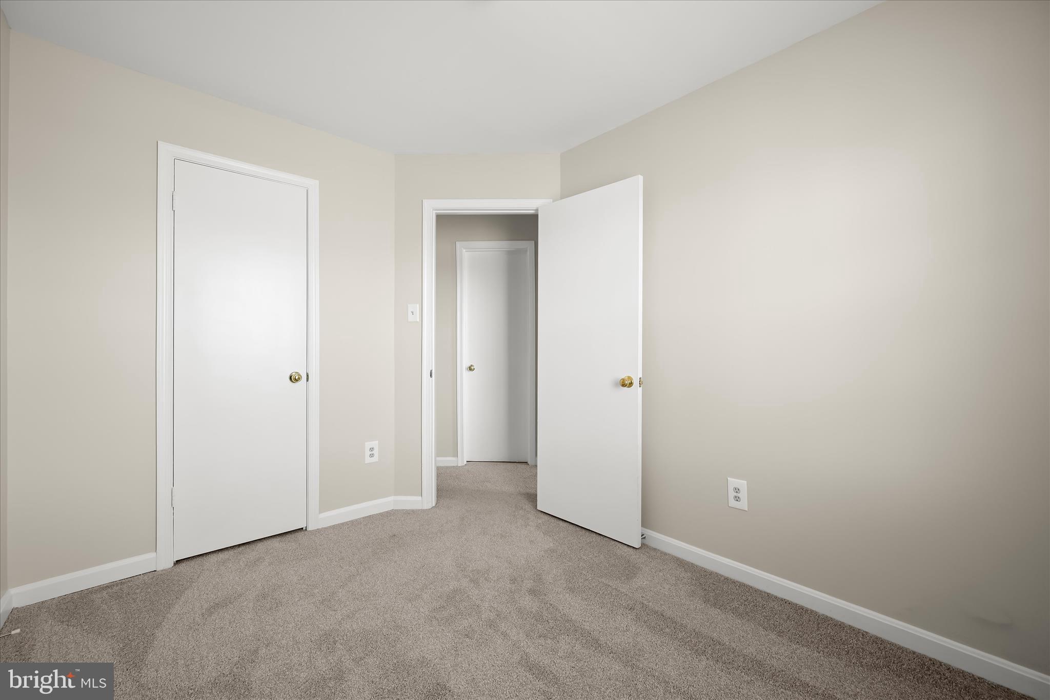 DORSEY HALL - Residential