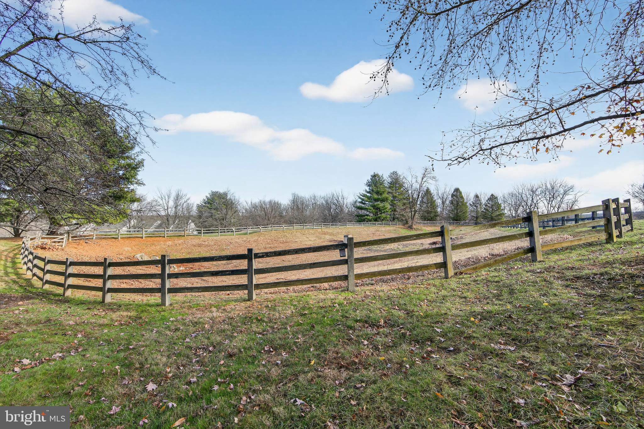 CHARLESTOWN HUNT - Residential