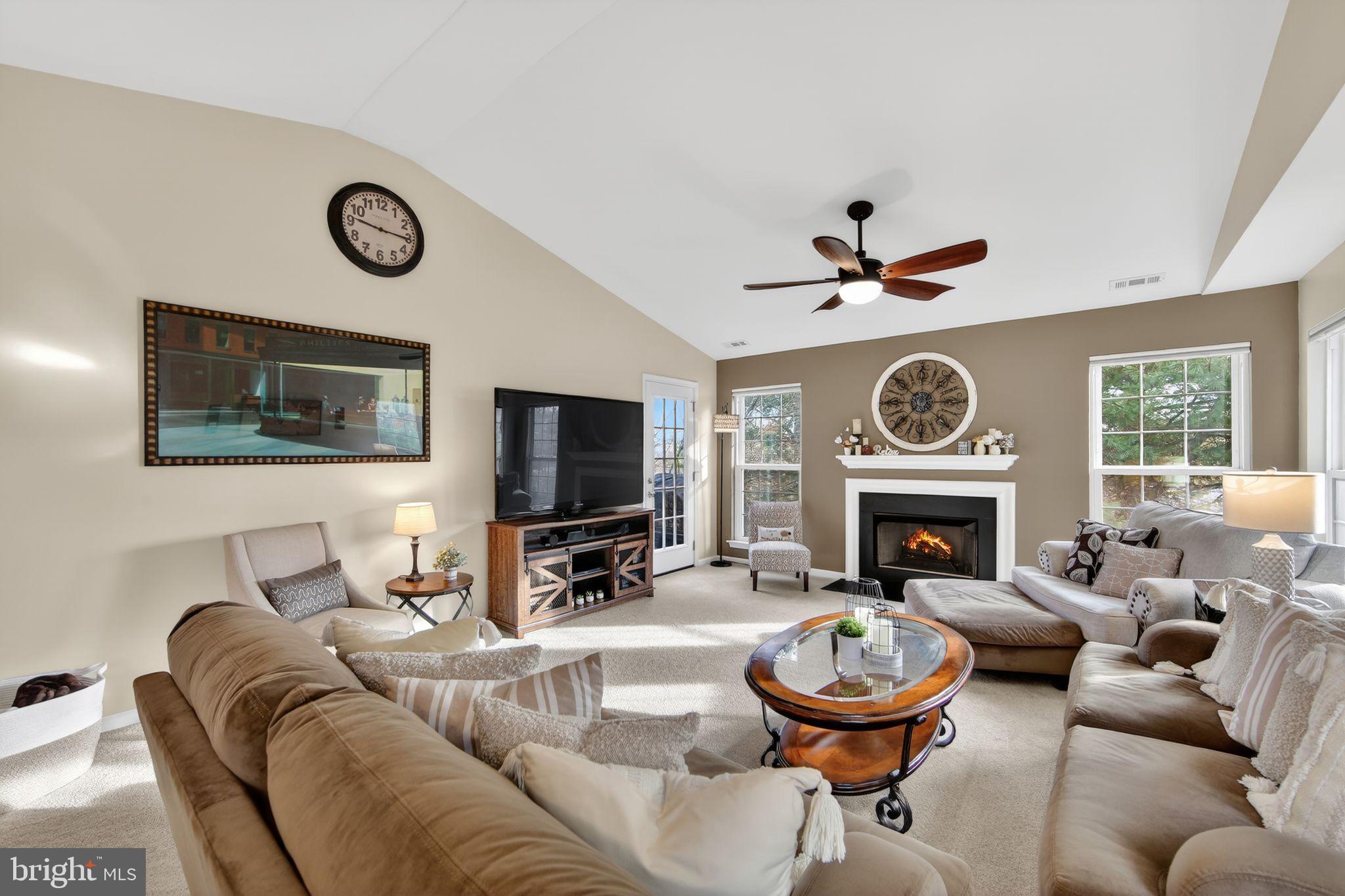 103 HIDDEN HOLLOW COURT 3802