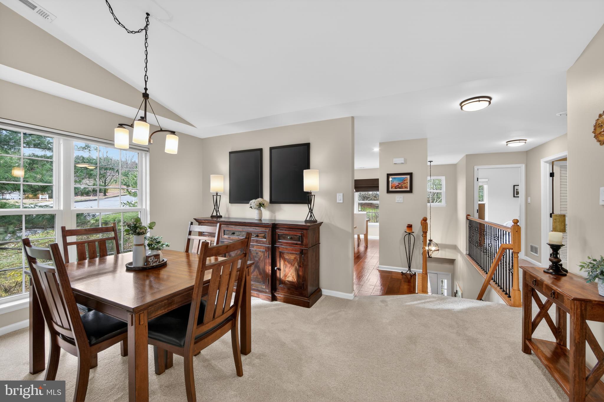 CHARLESTOWN HUNT - Residential