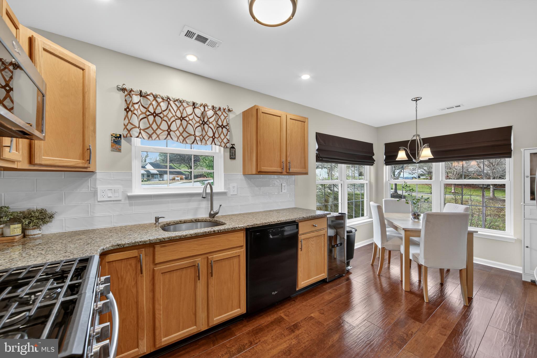 CHARLESTOWN HUNT - Residential