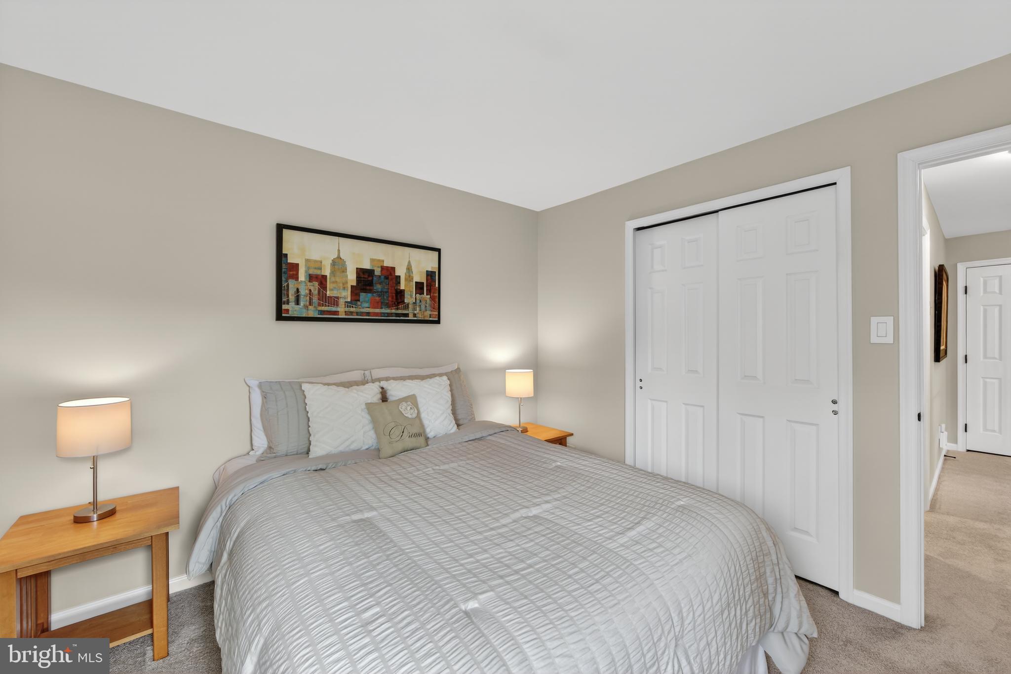 CHARLESTOWN HUNT - Residential