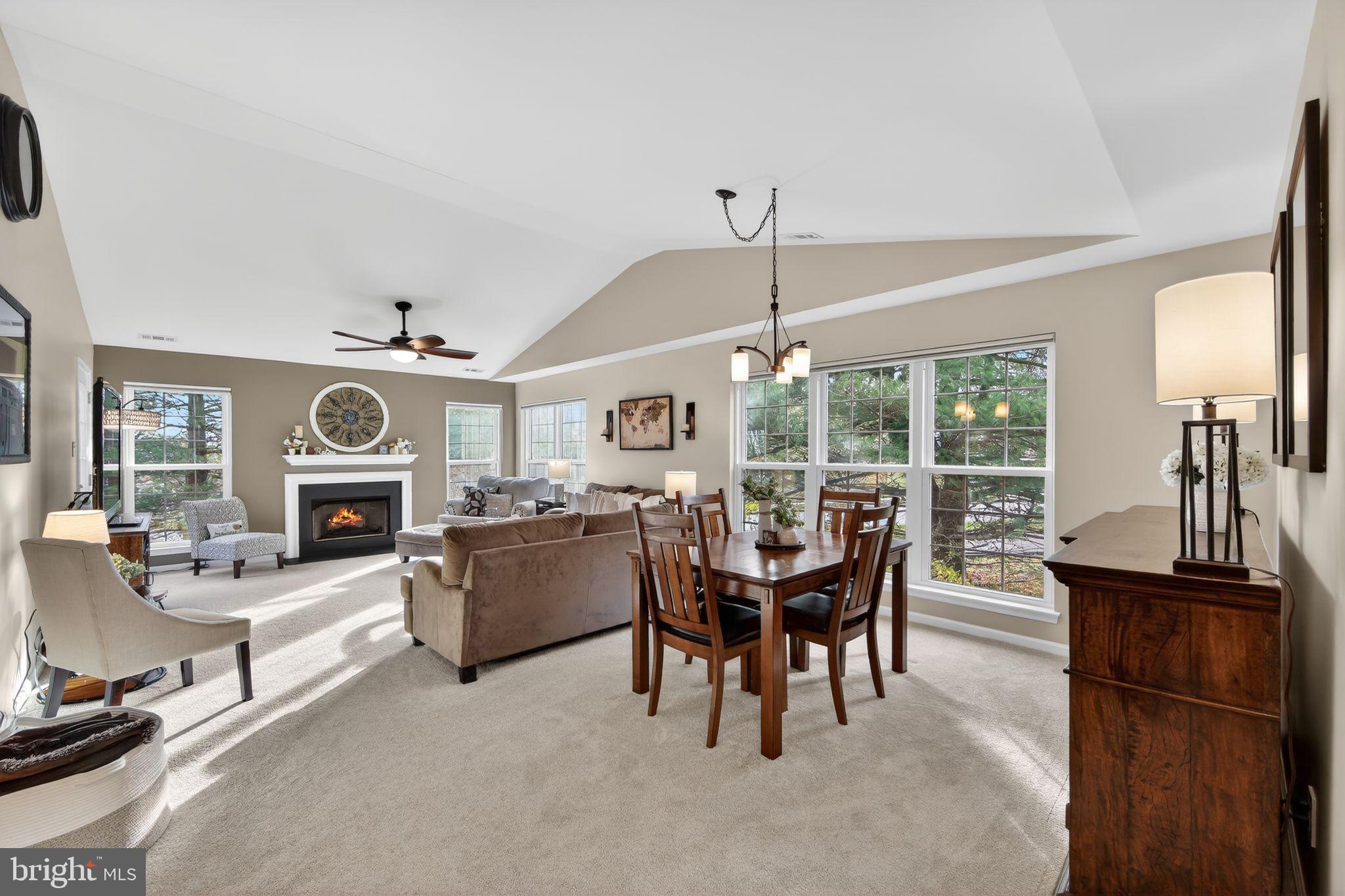 CHARLESTOWN HUNT - Residential