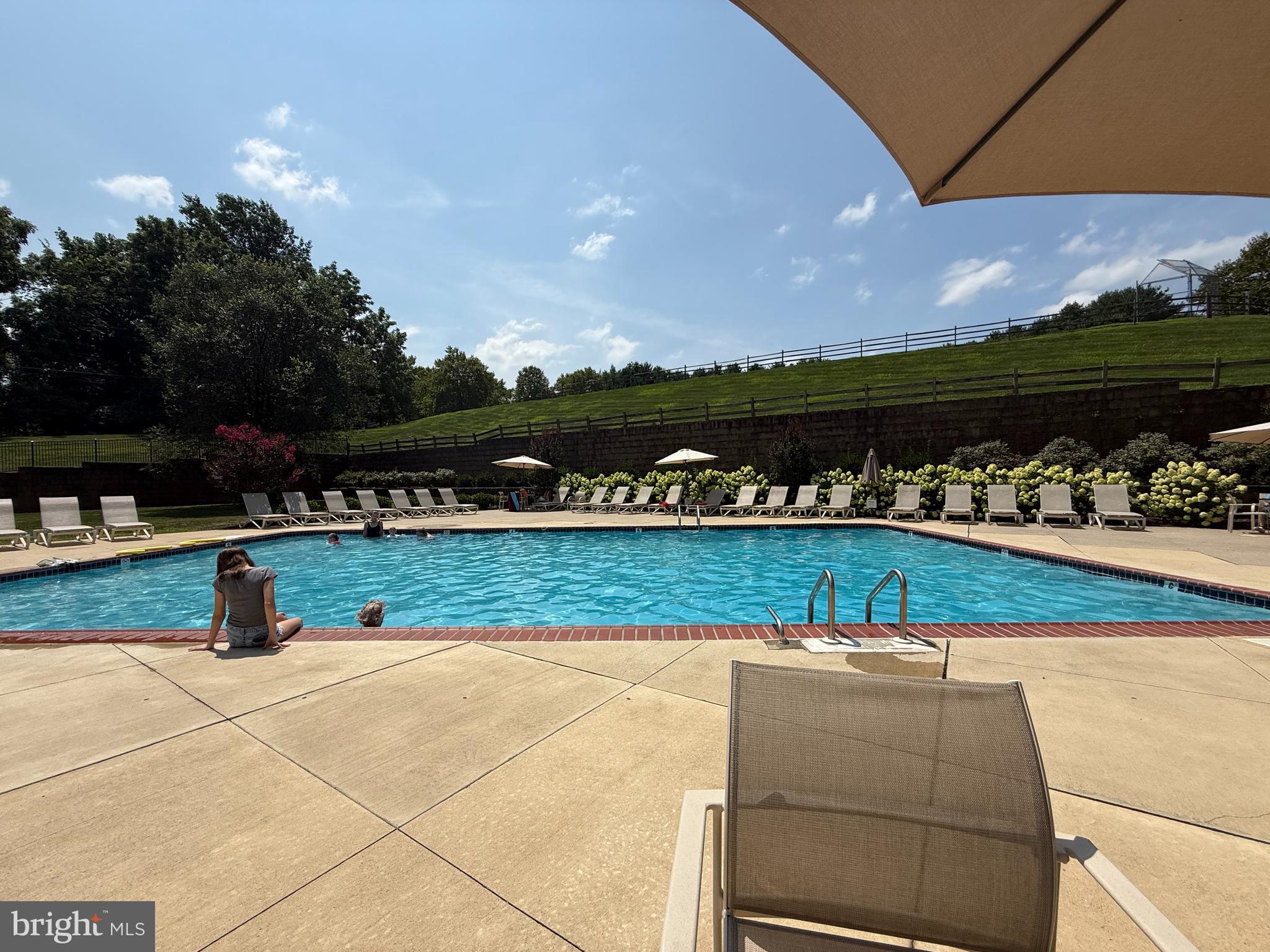 CHARLESTOWN HUNT - Residential