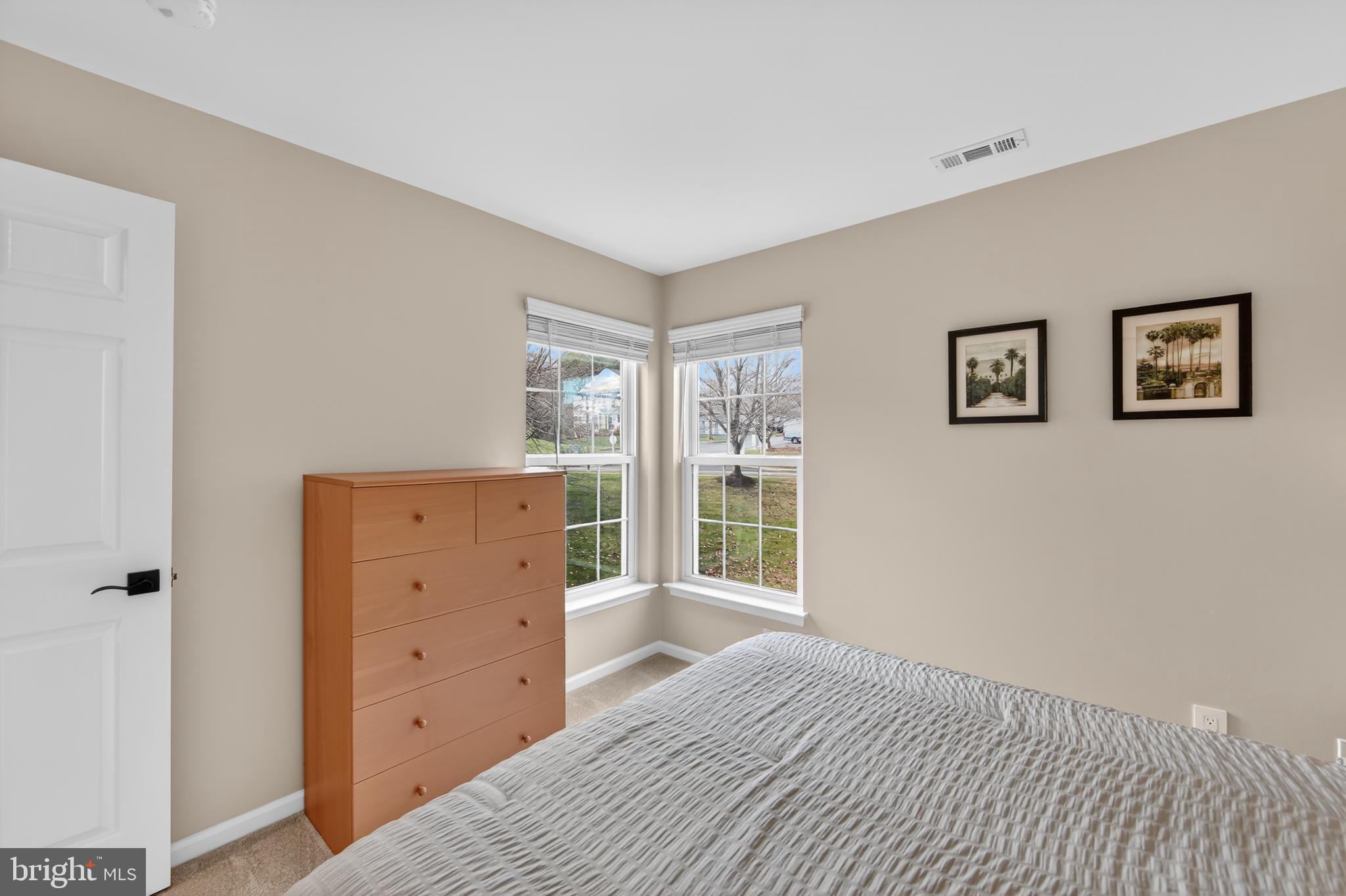 CHARLESTOWN HUNT - Residential