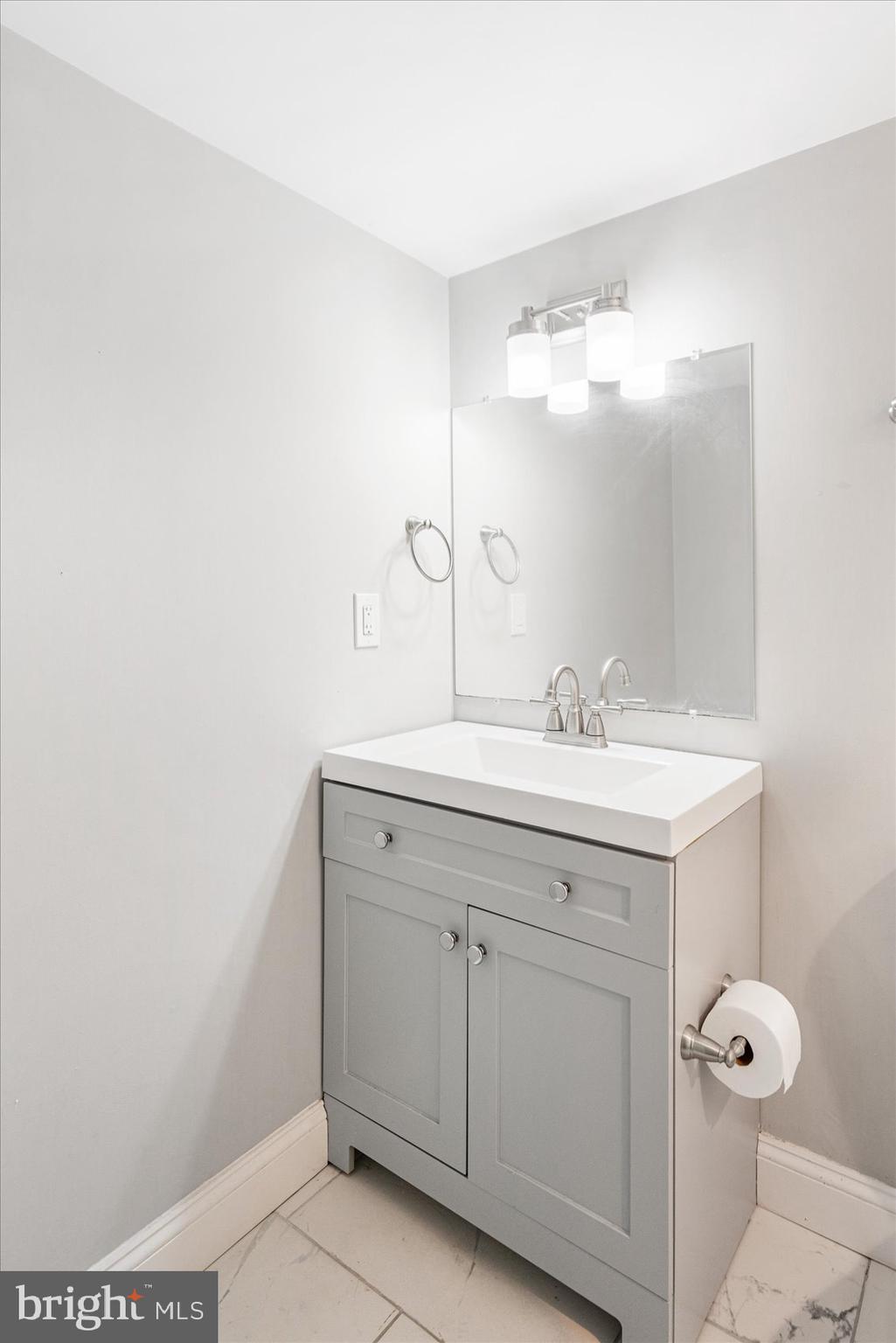 MOUNT WASHINGTON - Residential