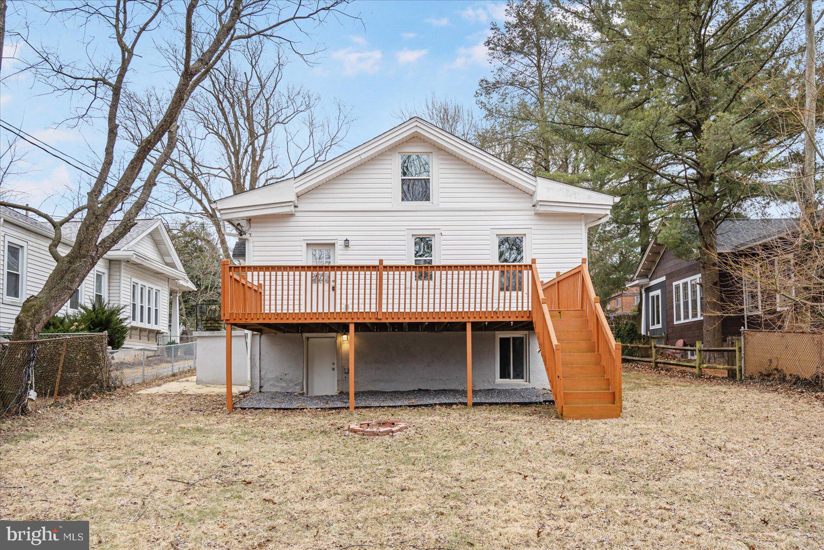 MOUNT WASHINGTON - Residential