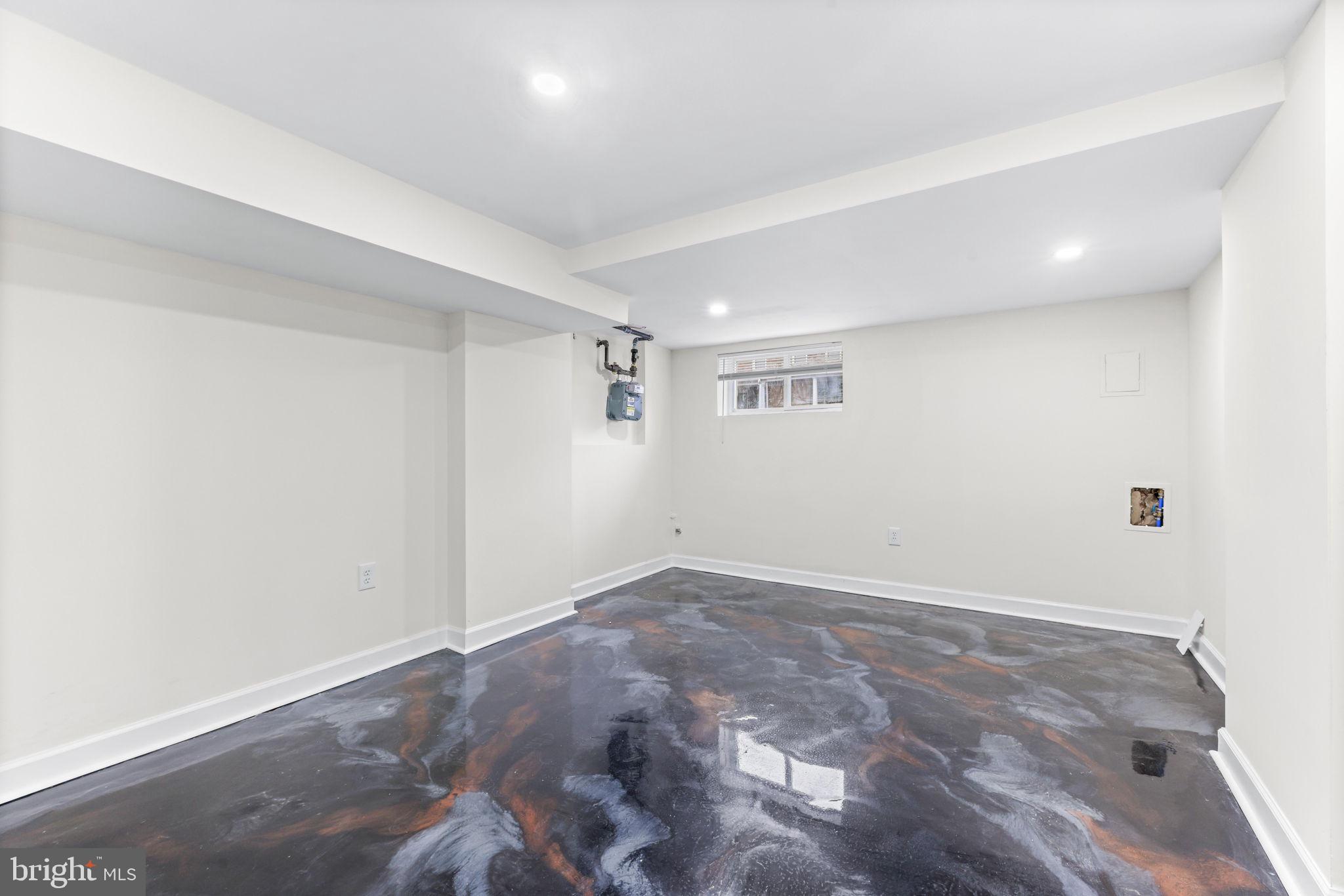 CHARLES VILLAGE - Residential