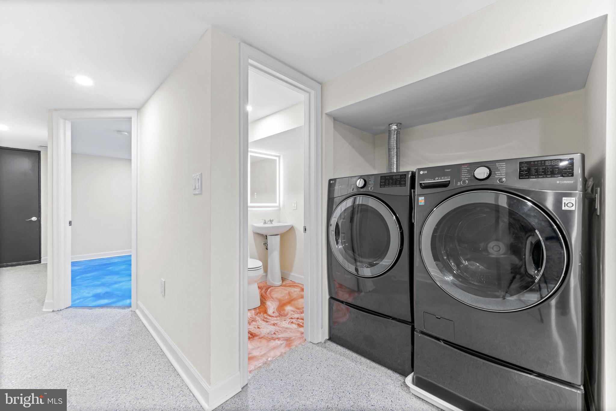 CHARLES VILLAGE - Residential