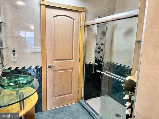 FOUNTAIN POINTE - Residential