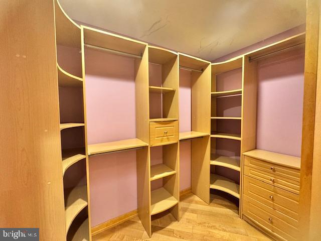 FOUNTAIN POINTE - Residential