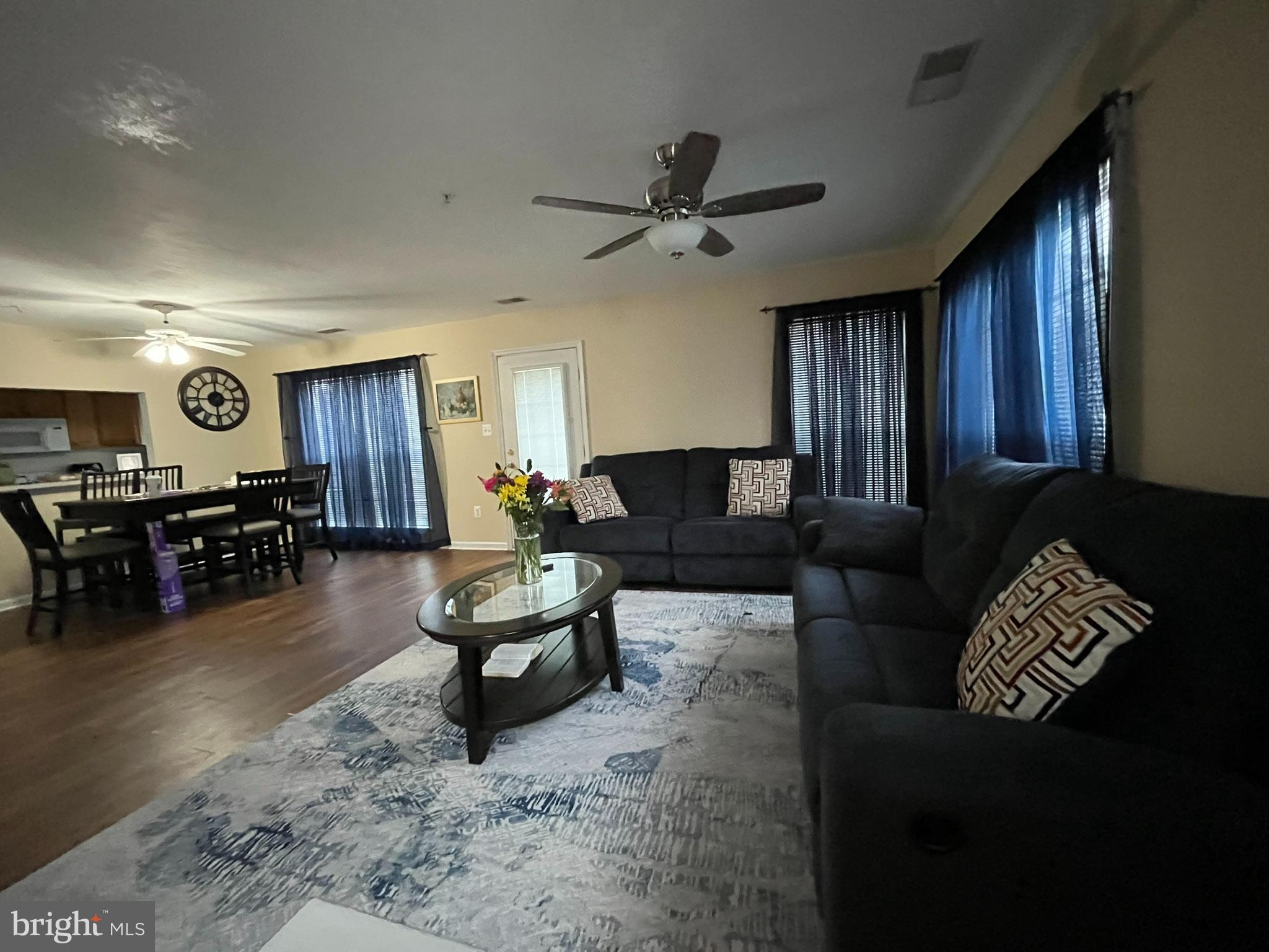 VILLAGE OF LONG REACH - Residential