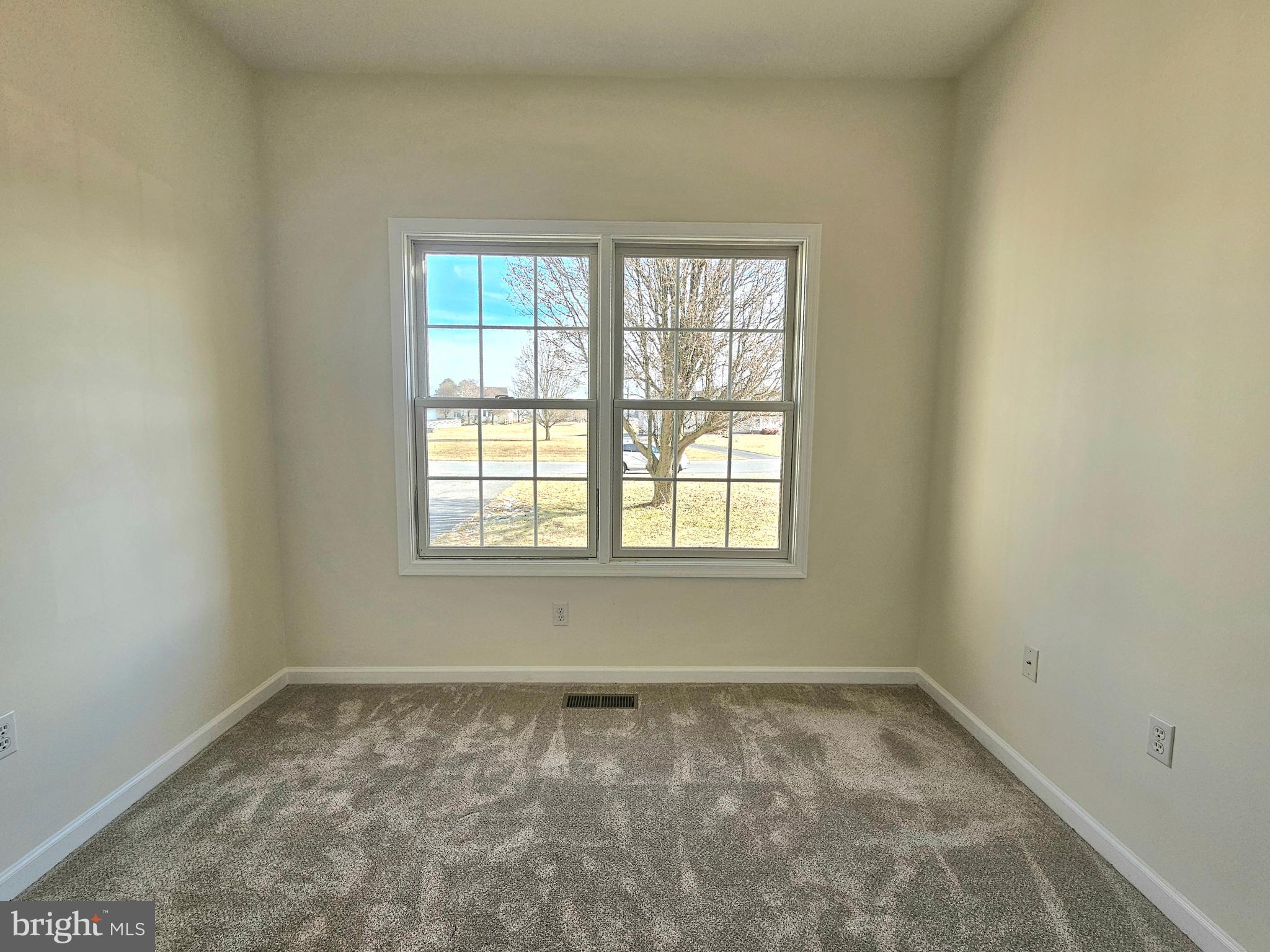 TRINITY MANOR - Residential