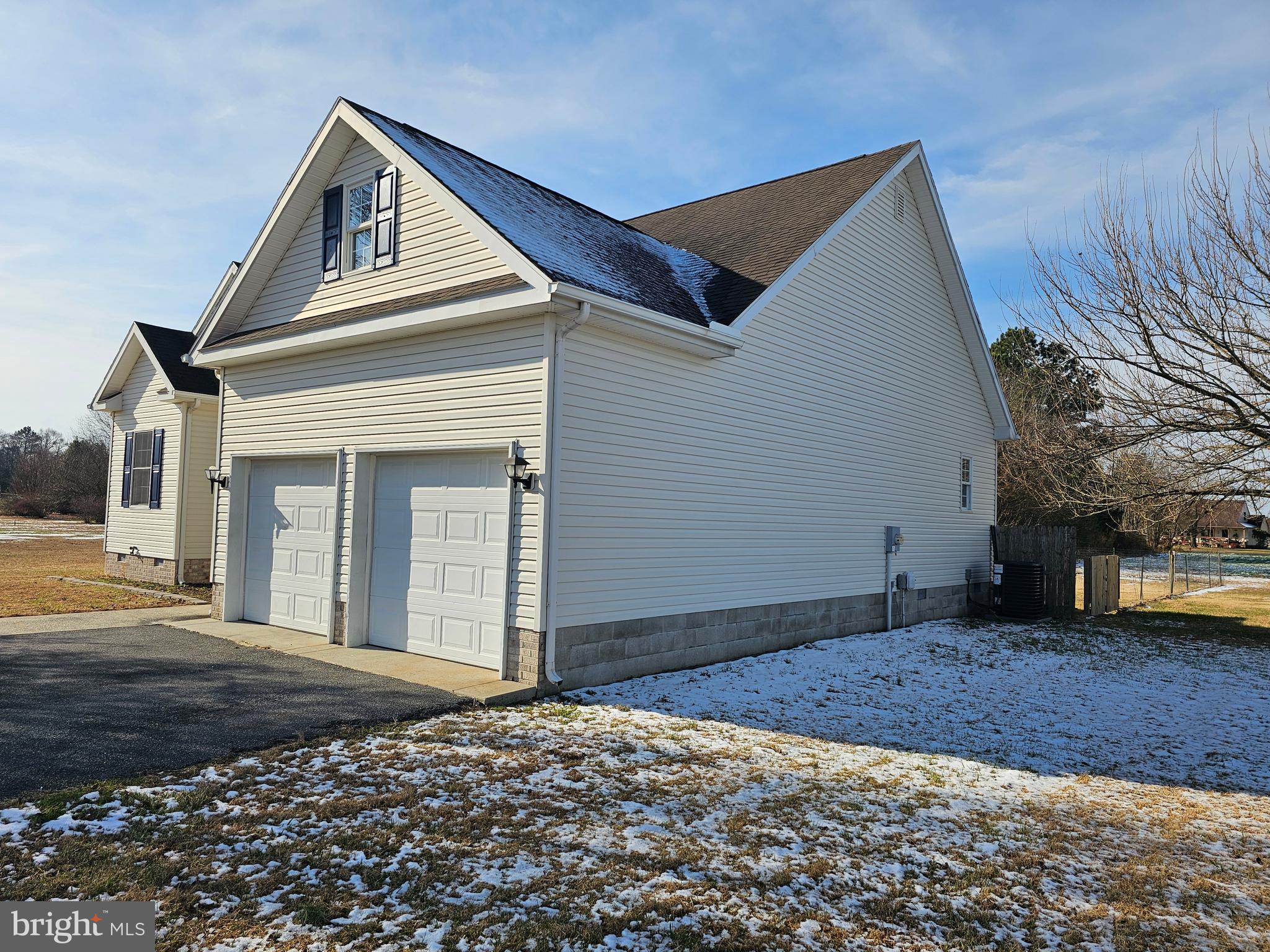 TRINITY MANOR - Residential