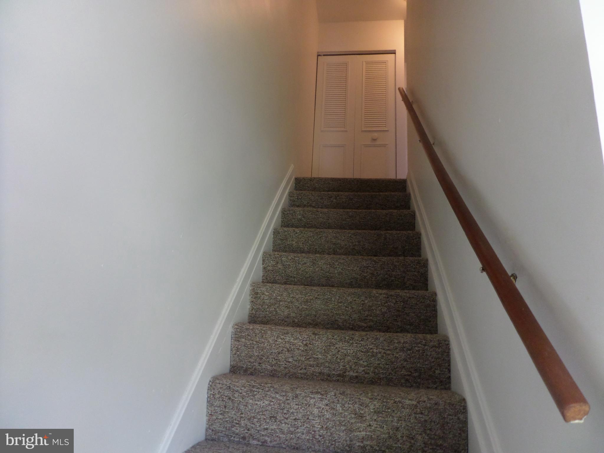 BRENTWOOD SQUARE - Residential