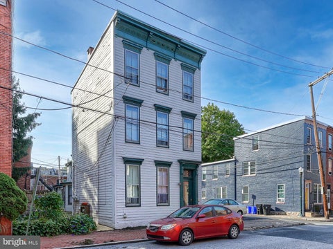 Multifamily For Sale - 127 Herr Street<br/> Dauphin County, HARRISBURG, PA 17102