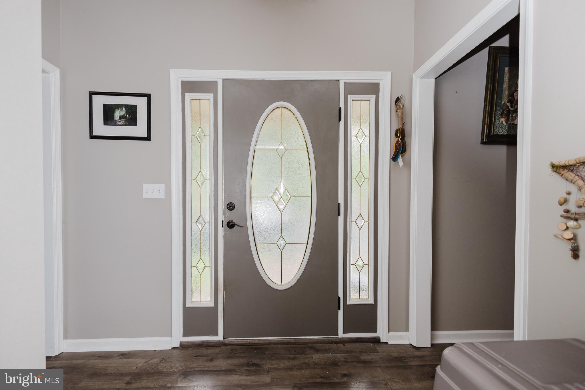 WHITE OAKS - Residential