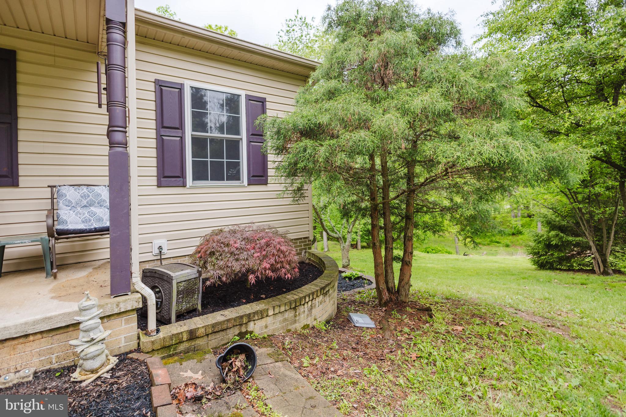 WHITE OAKS - Residential