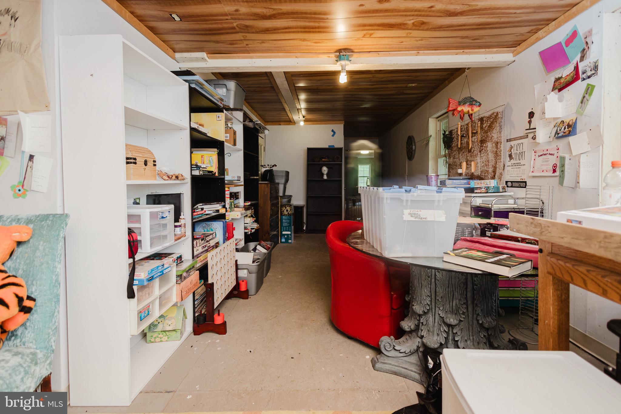 WHITE OAKS - Residential