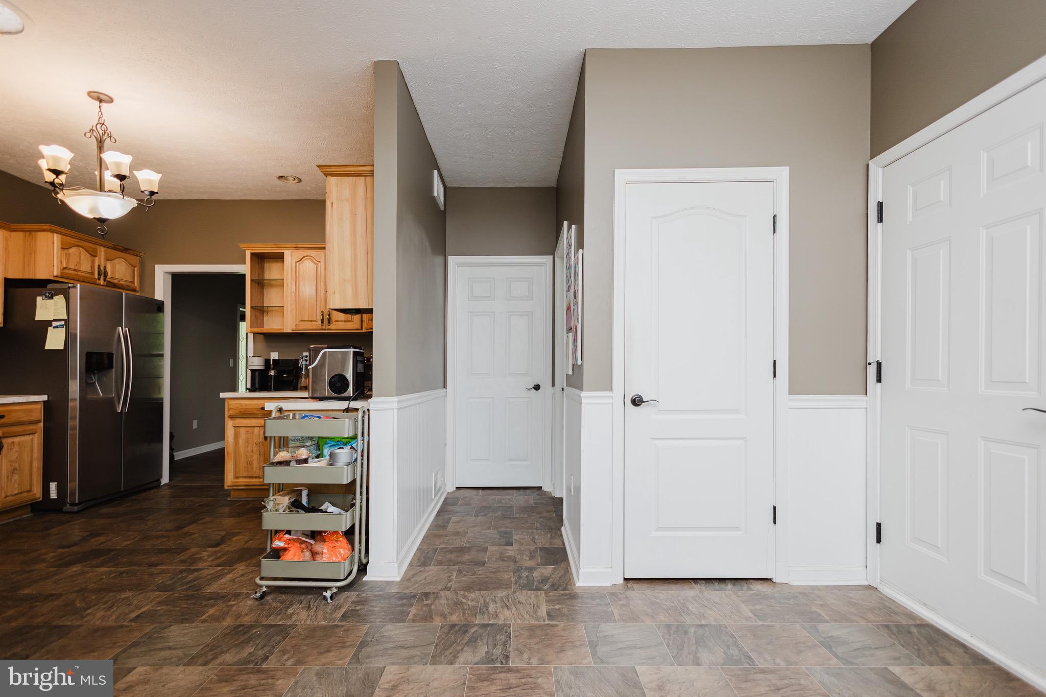 WHITE OAKS - Residential