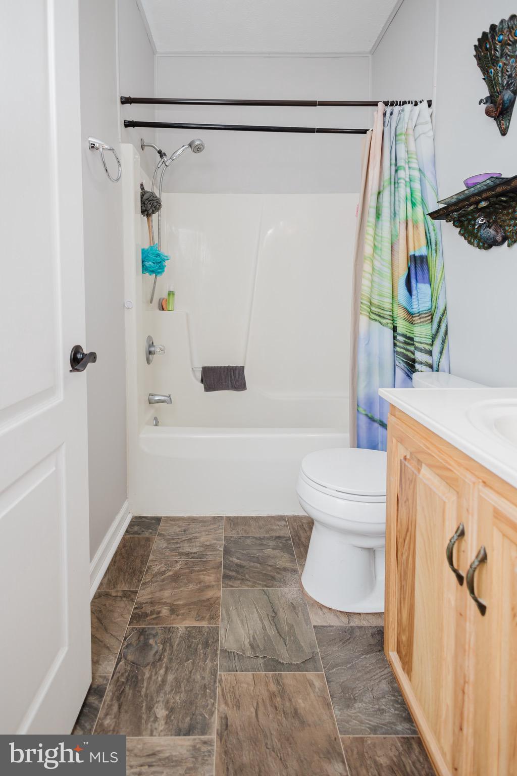 WHITE OAKS - Residential