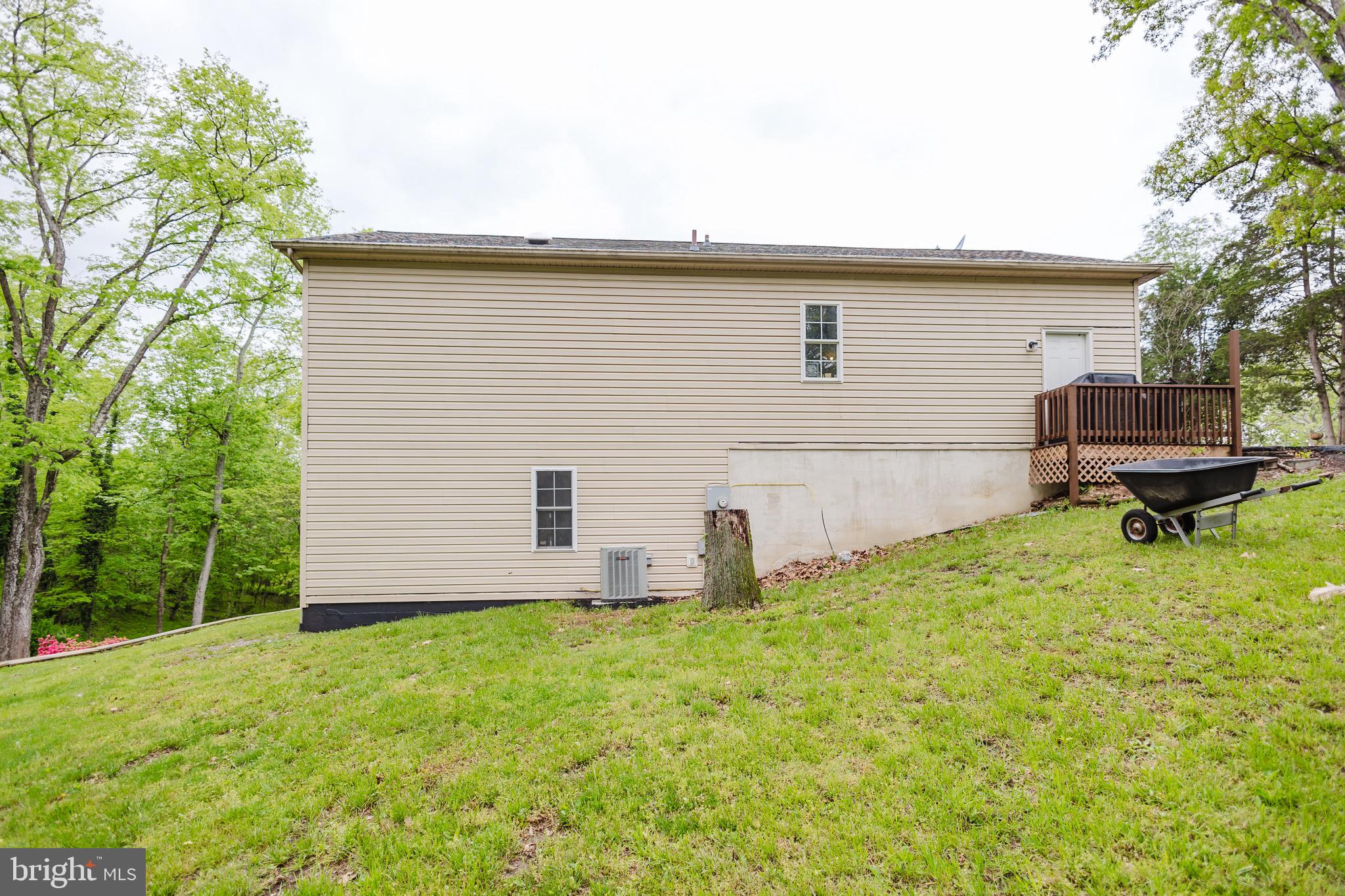 WHITE OAKS - Residential