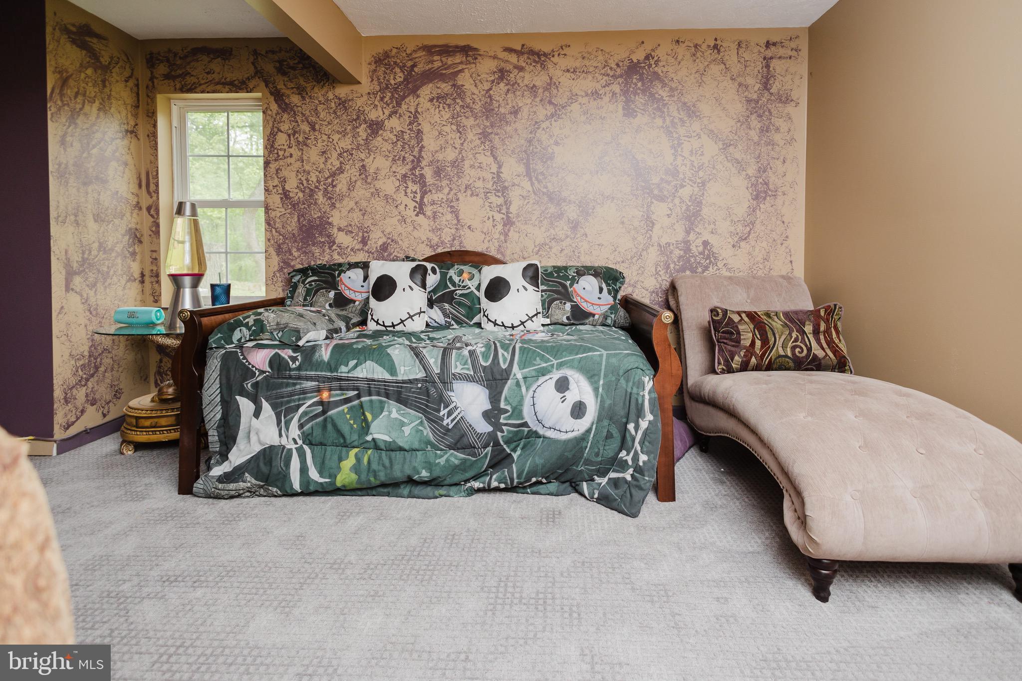 WHITE OAKS - Residential