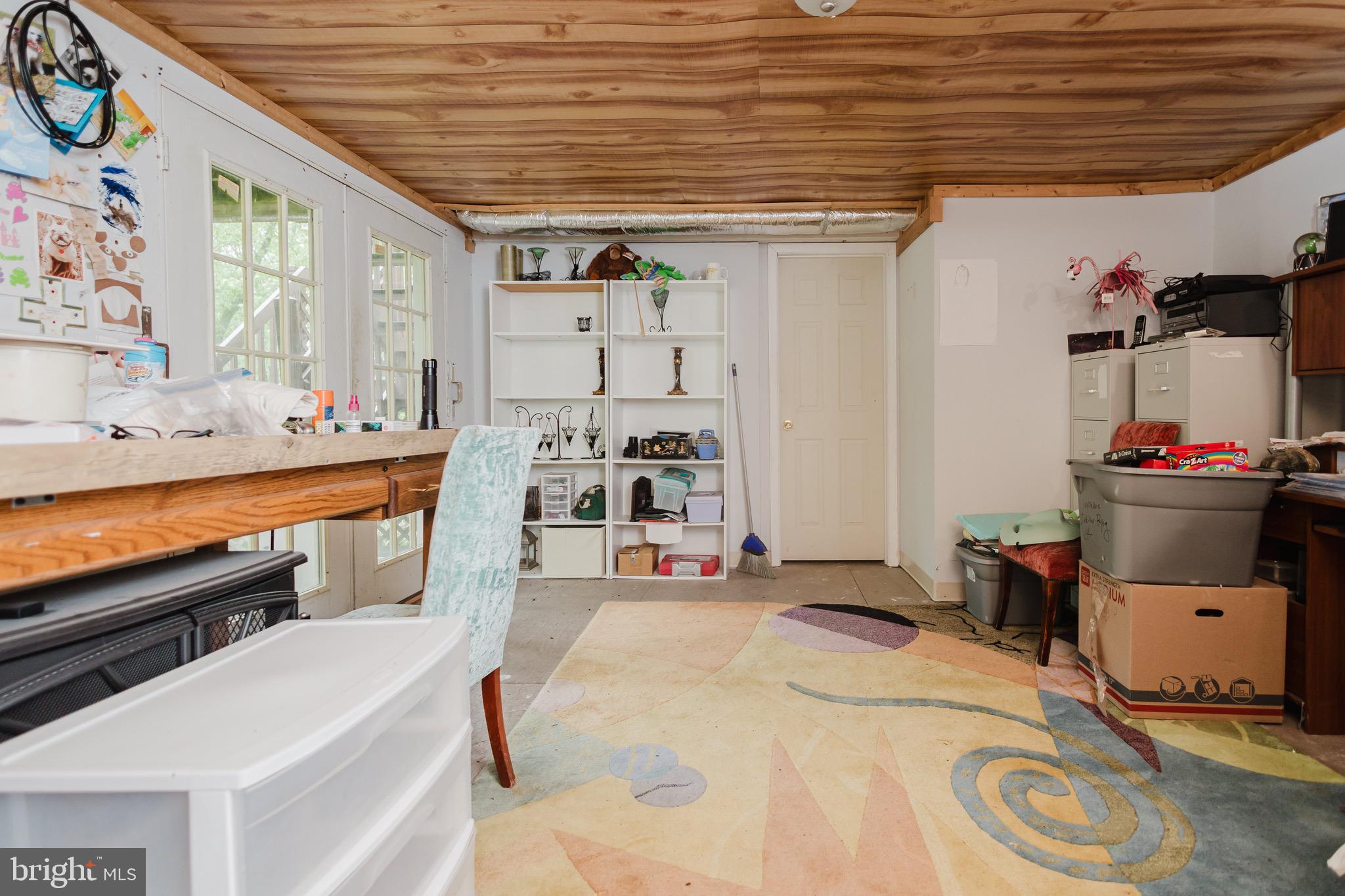 WHITE OAKS - Residential