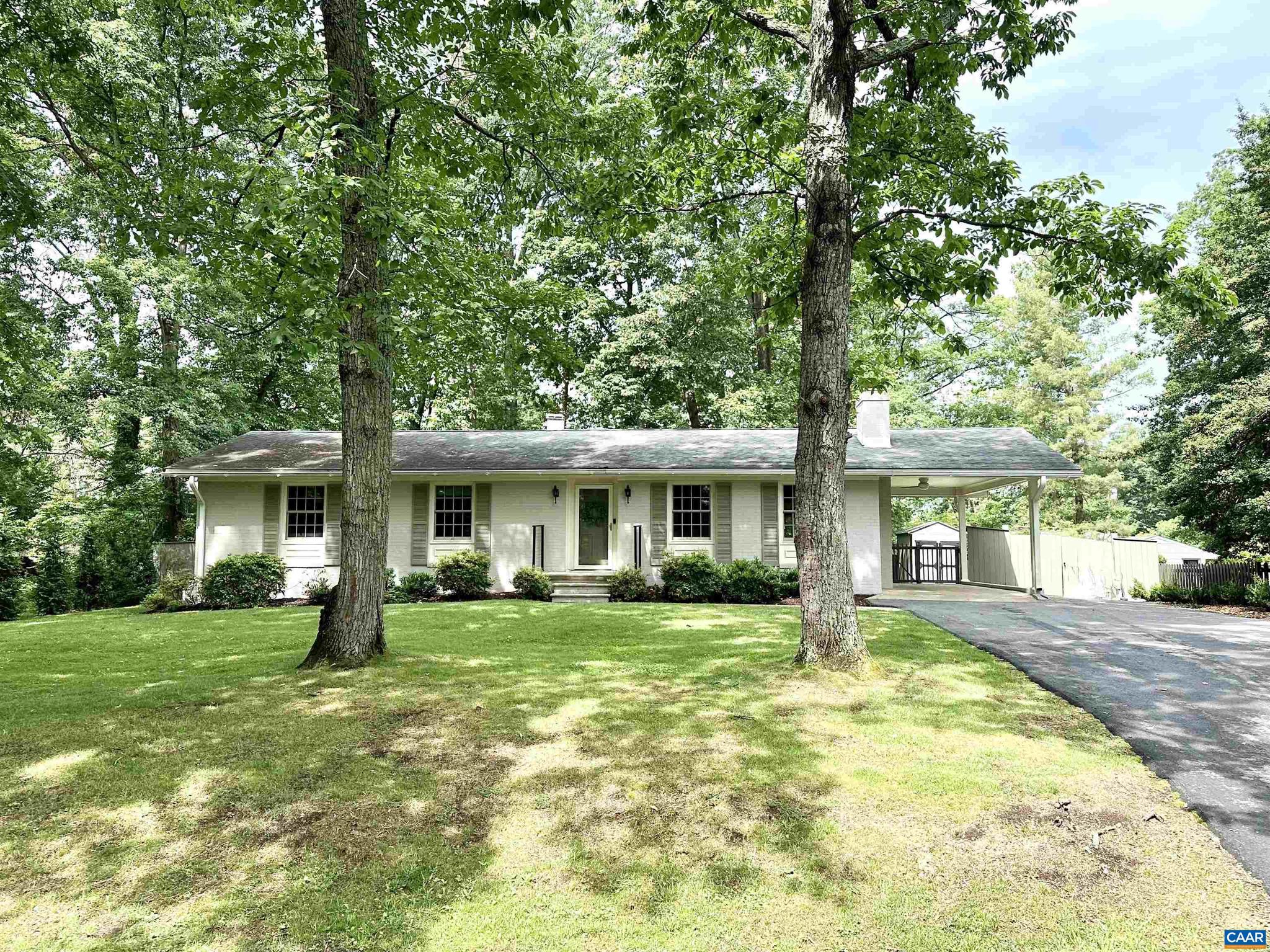 HESSIAN HILLS - Residential