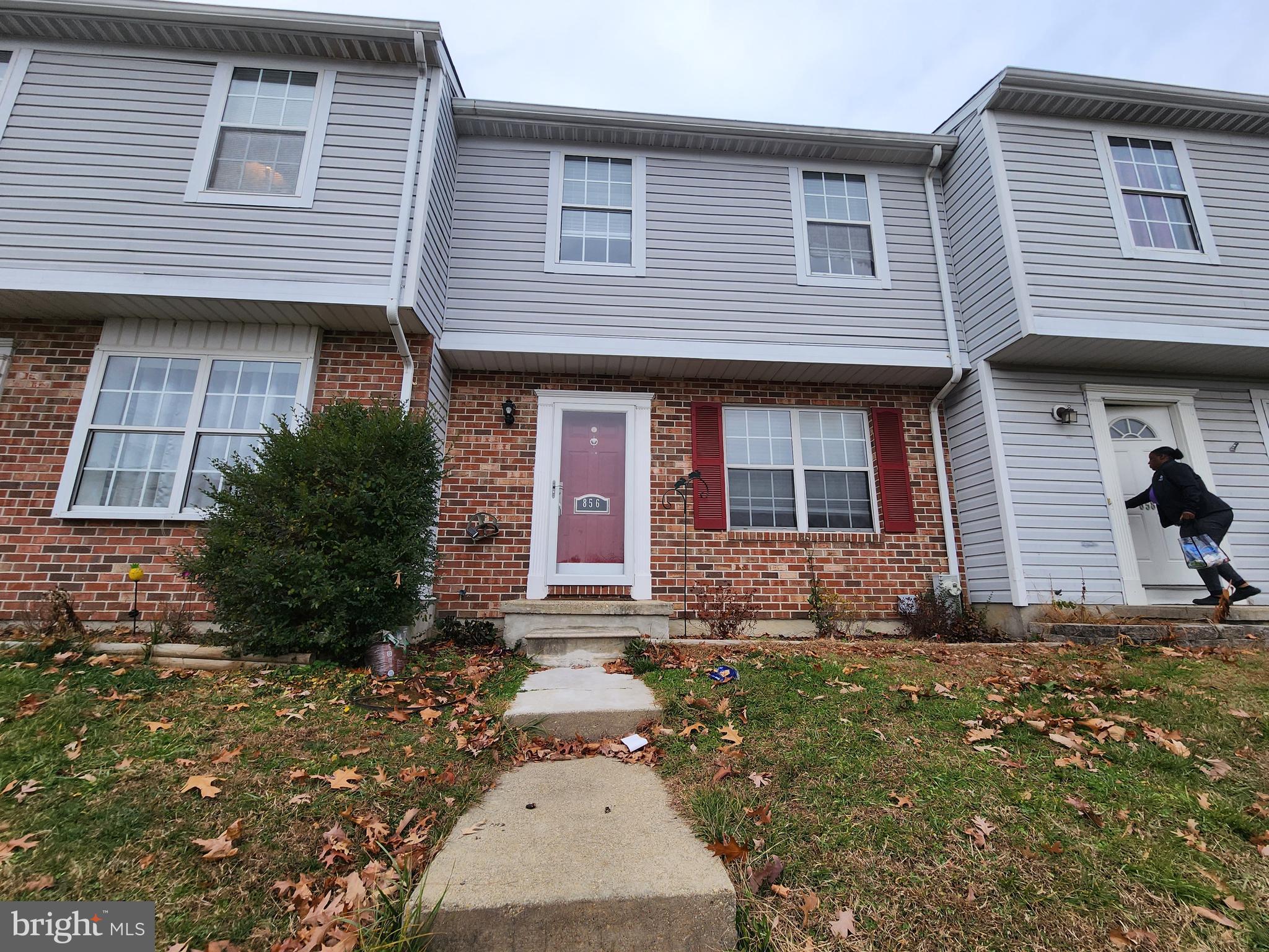 EDGEWOOD MEADOWS - Residential Lease