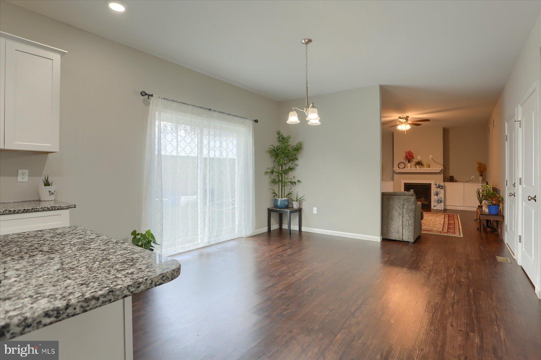 20 STEEPLE CHASE DRIVE
