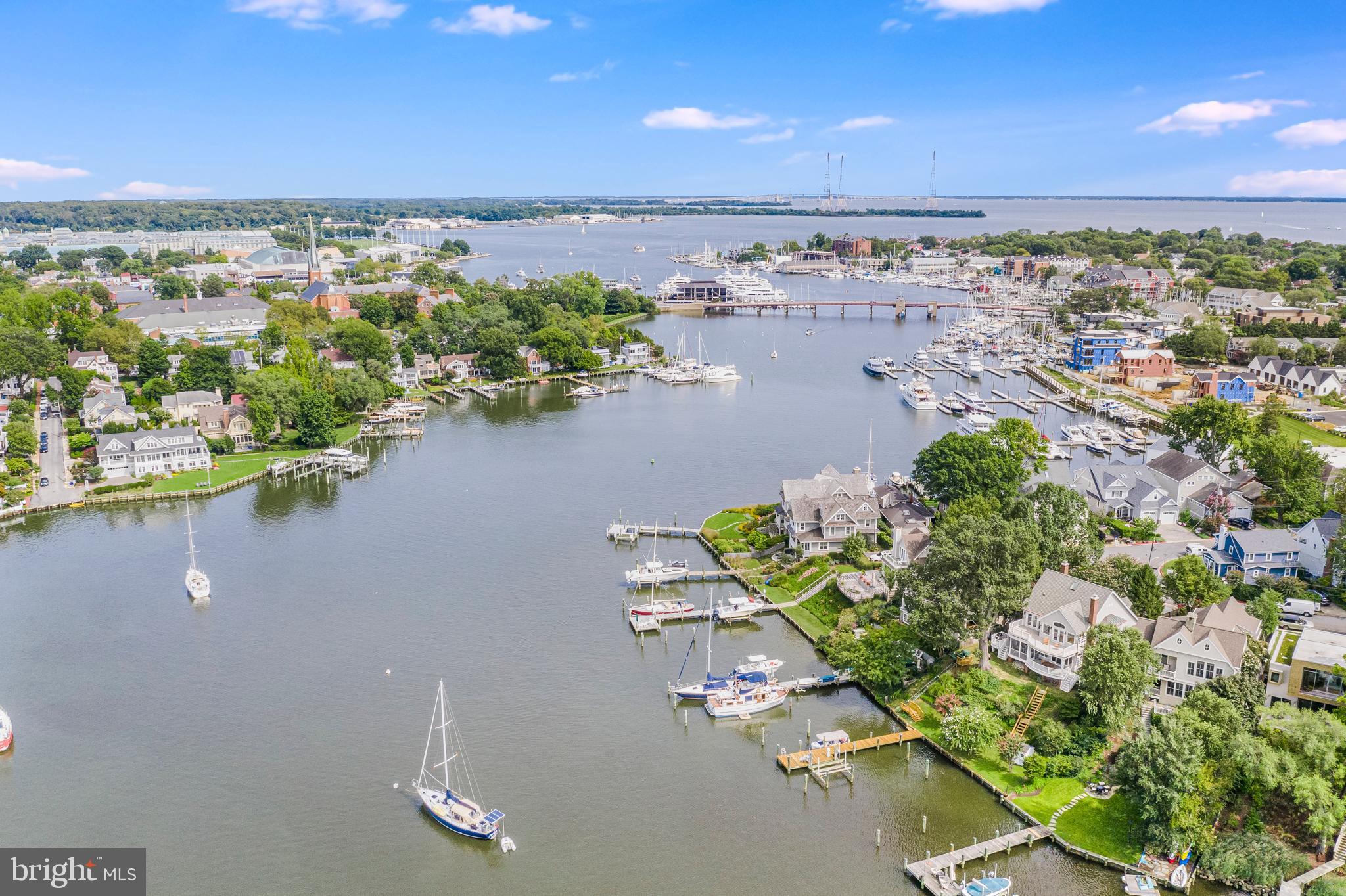 EASTPORT - Residential