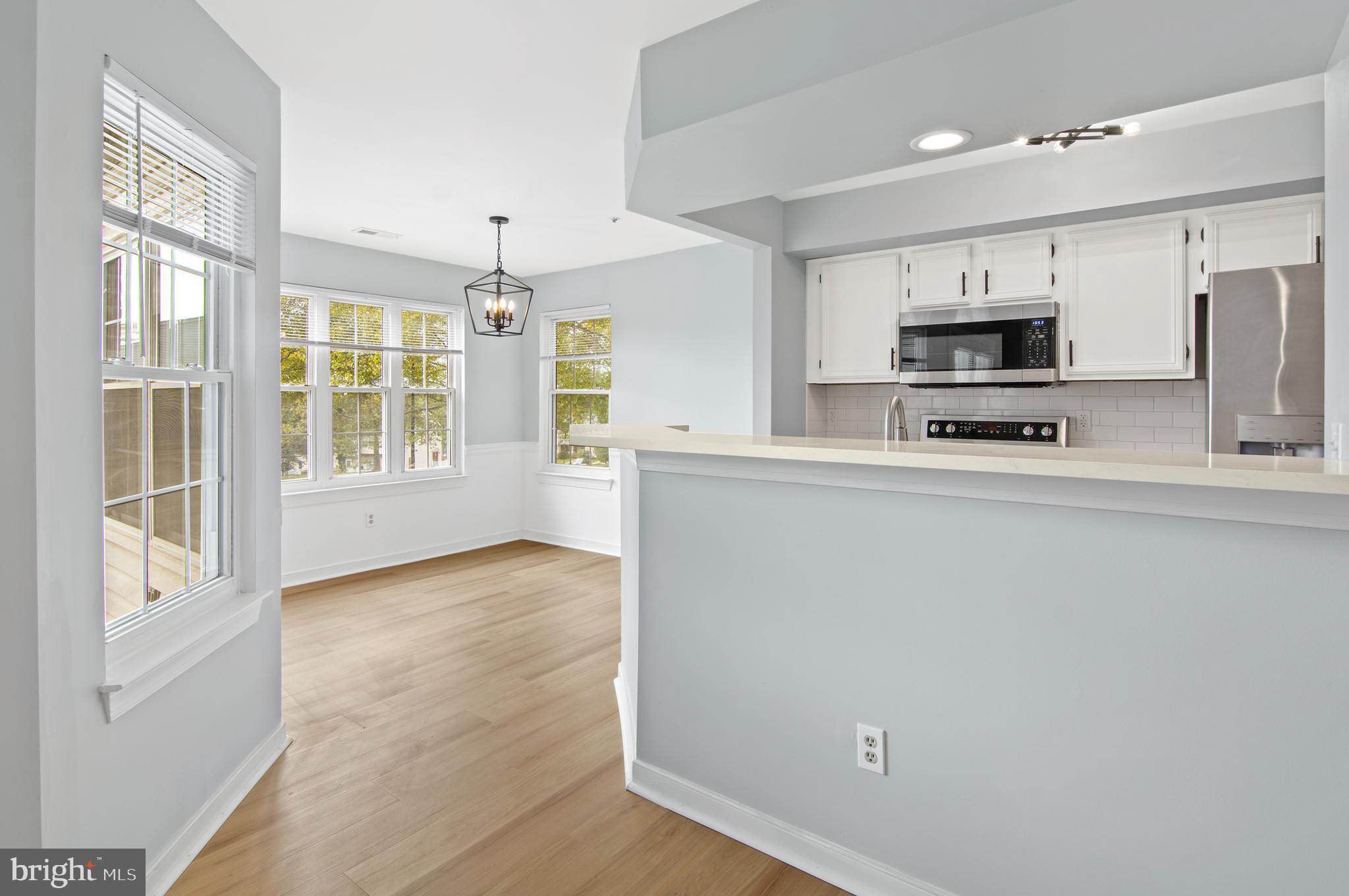 COUNTRY WALK - Residential