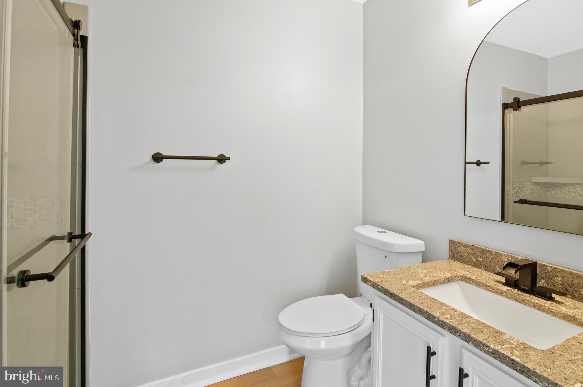 COUNTRY WALK - Residential